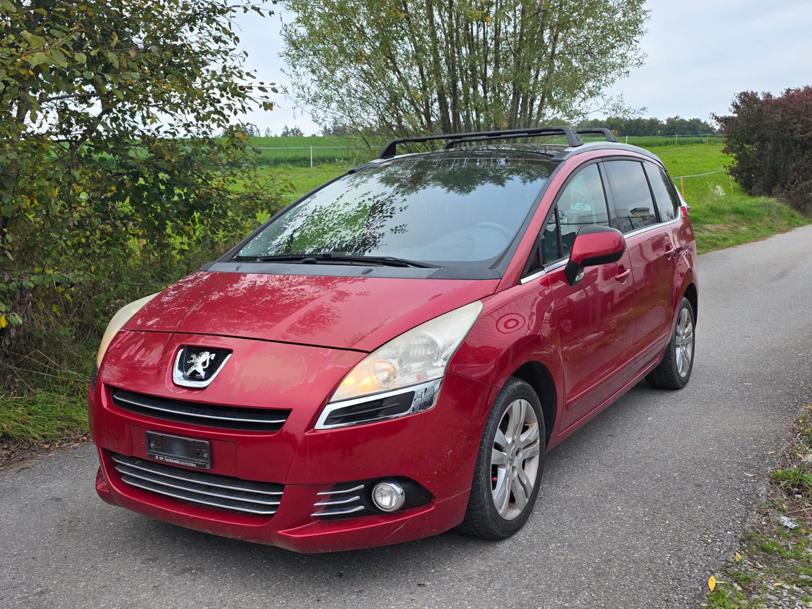 PEUGEOT 5008 1.6 16V T Sport Pack-image-0
