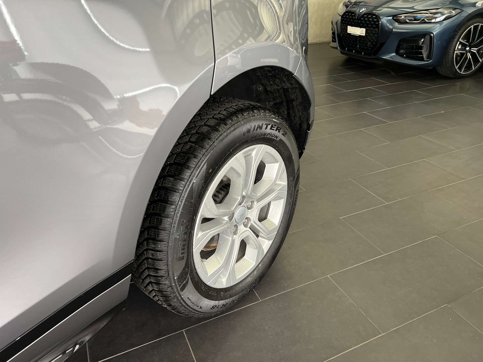 LAND ROVER Range Rover Evoque R-Dynamic P 250 SE AT9-image-7