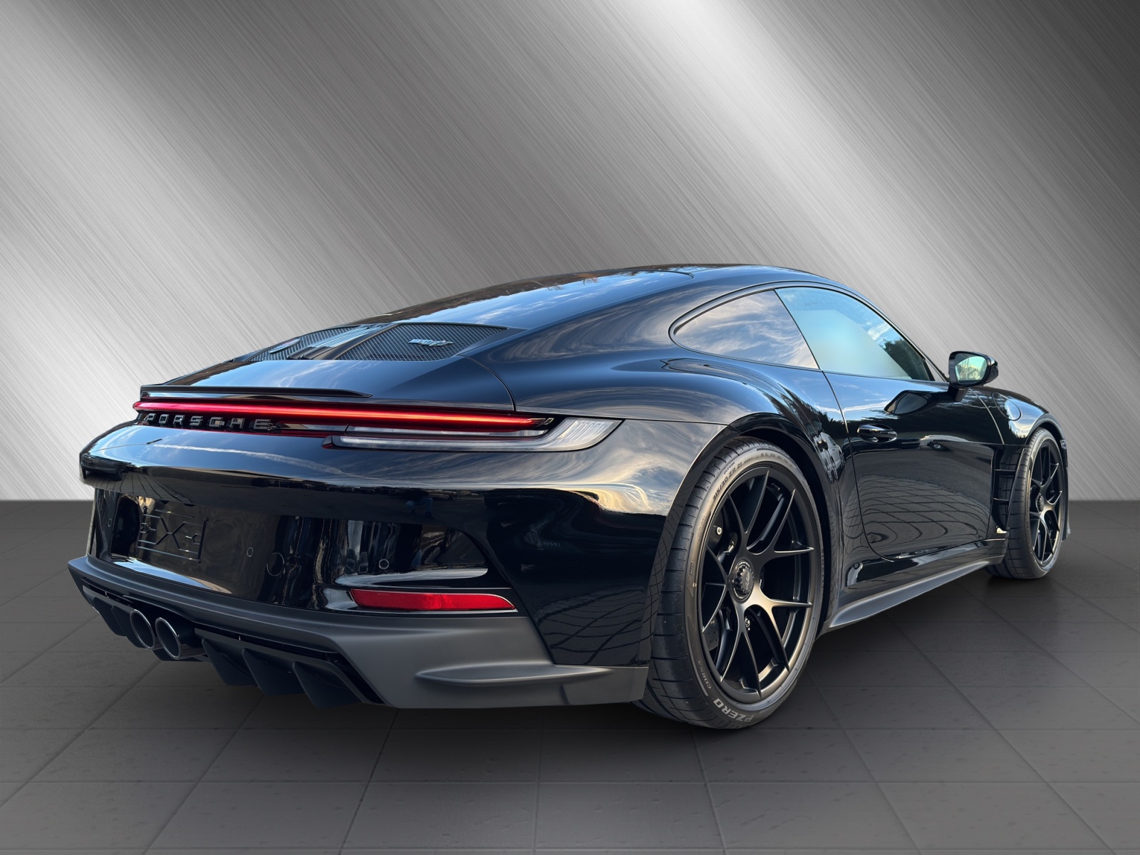 PORSCHE 911 S/T-image-4