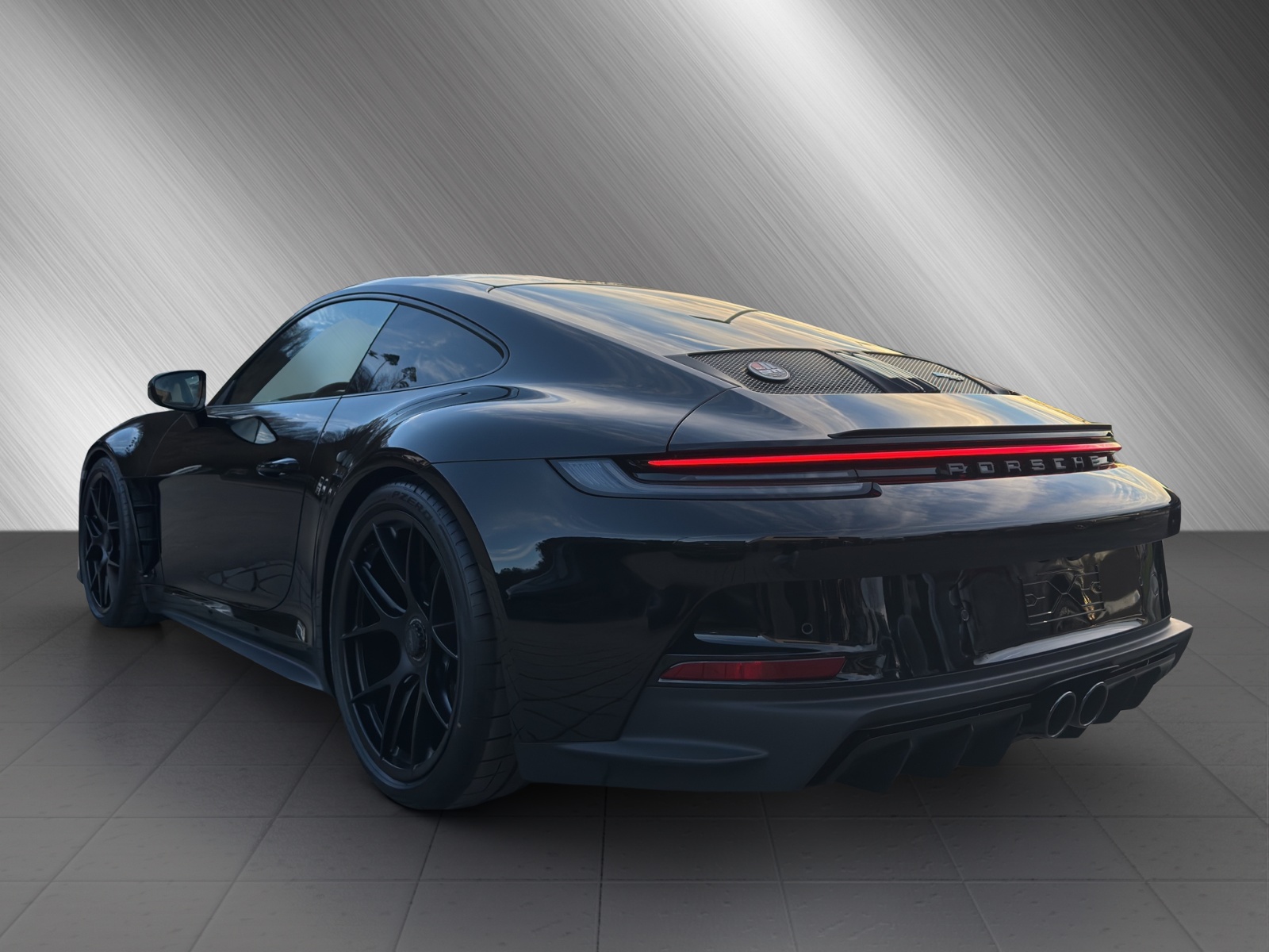 PORSCHE 911 S/T-image-2