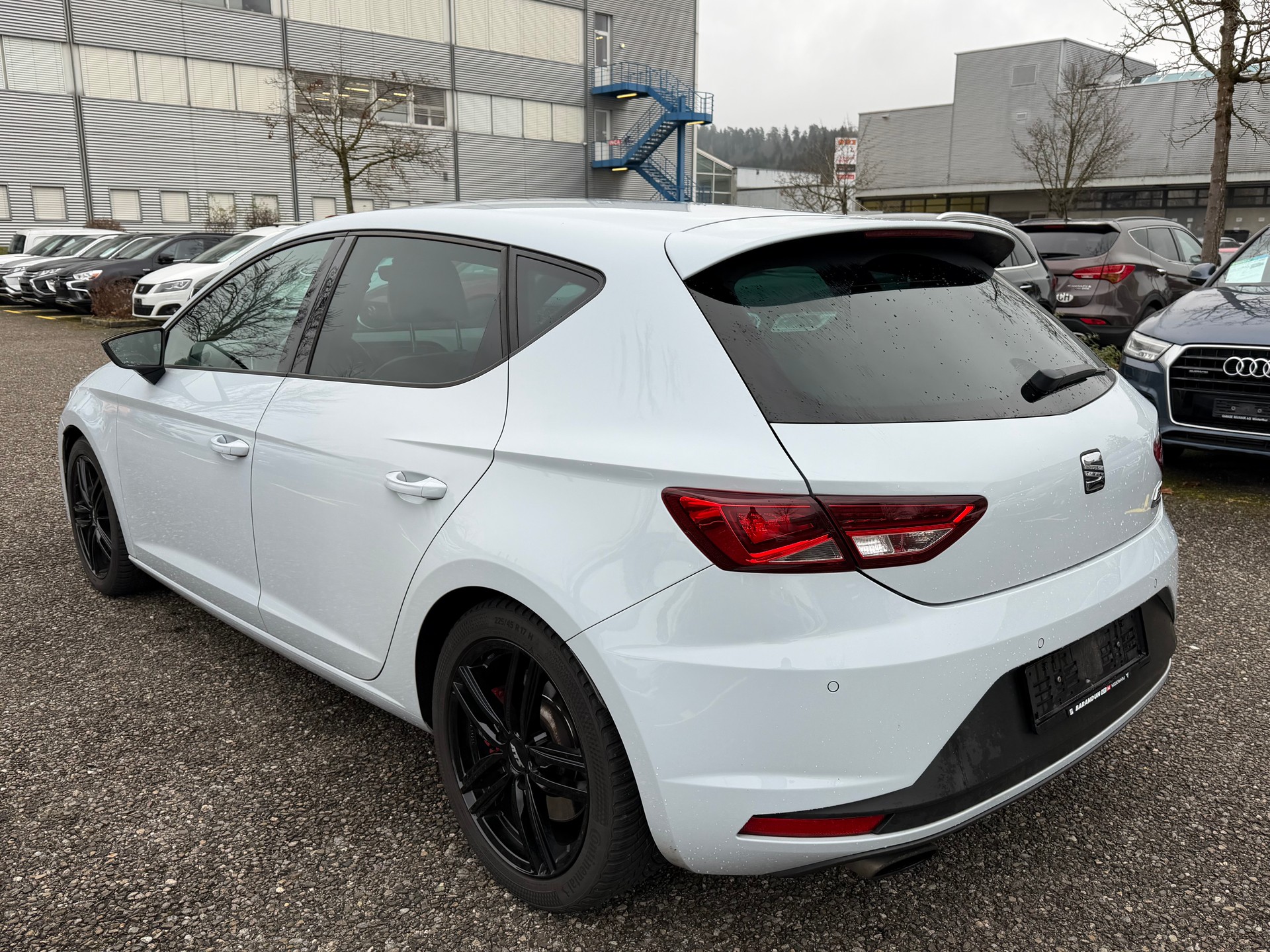 SEAT Leon 2.0 TSI Cupra 290 DSG-image-6