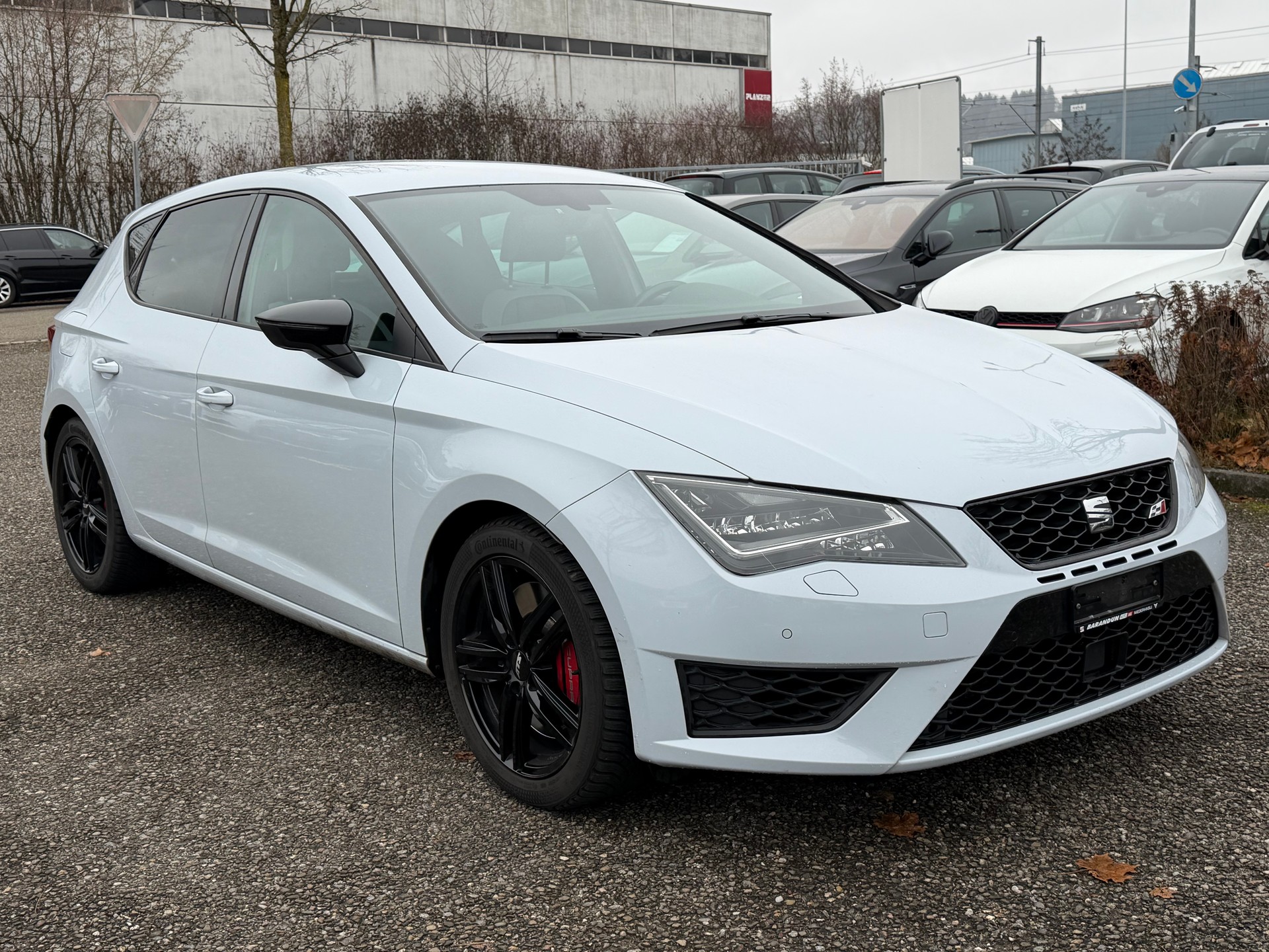 SEAT Leon 2.0 TSI Cupra 290 DSG-image-2