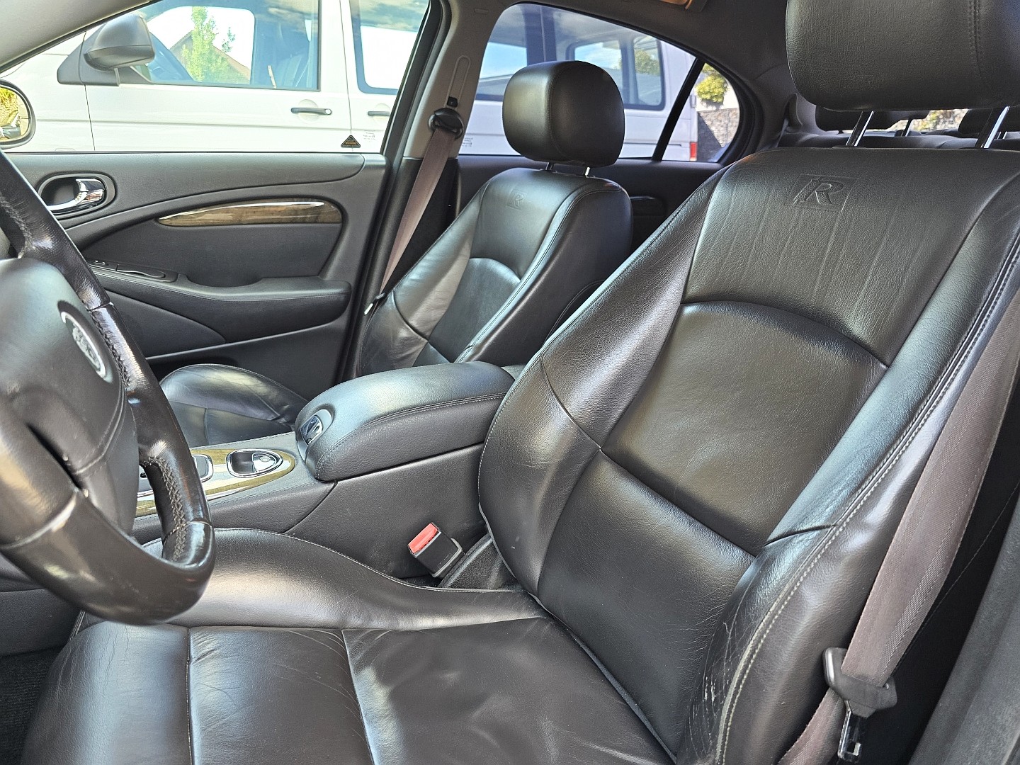 JAGUAR S-Type 4.2 V8 S/C R-image-9