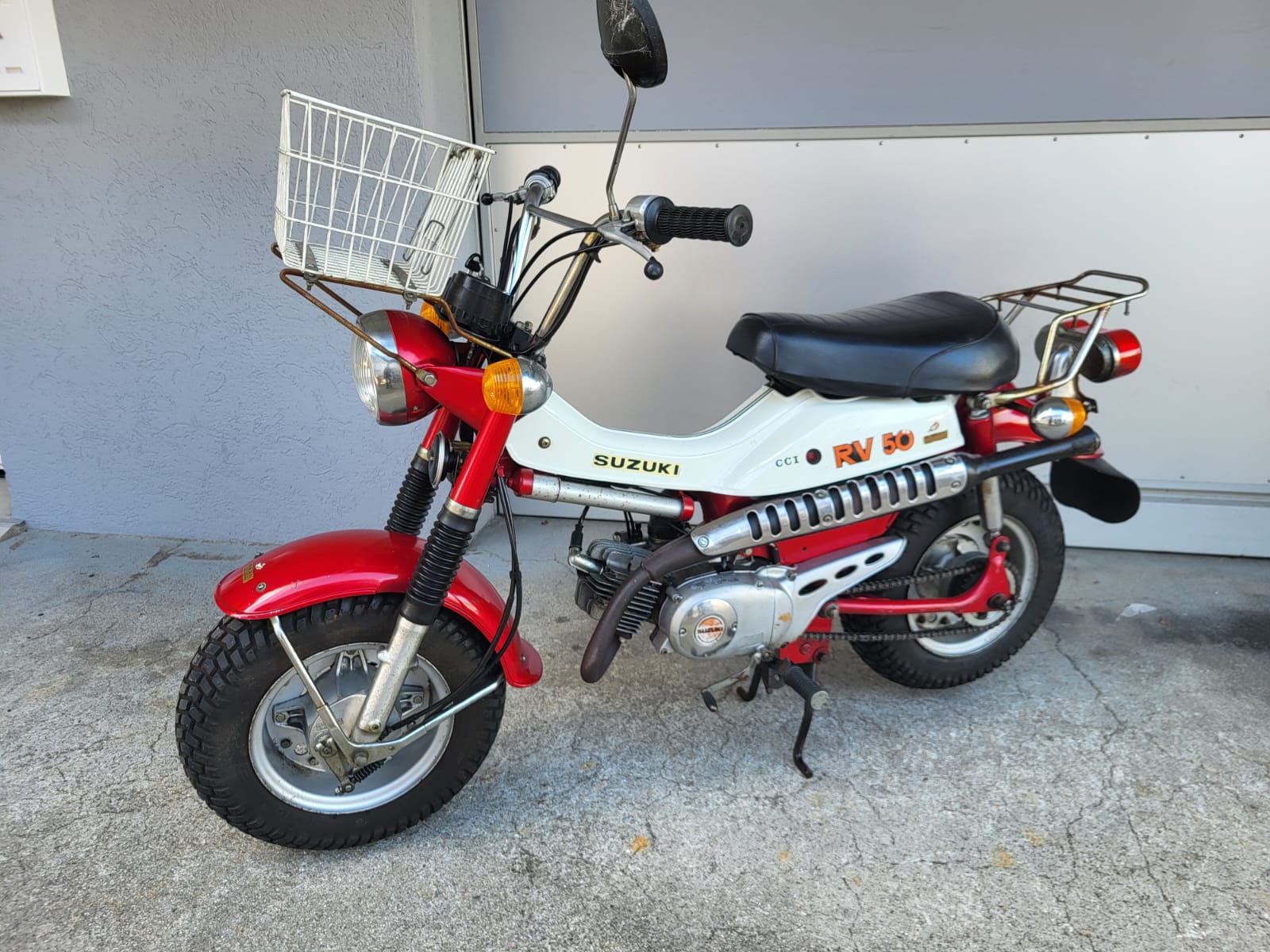 SUZUKI RV50-image-8