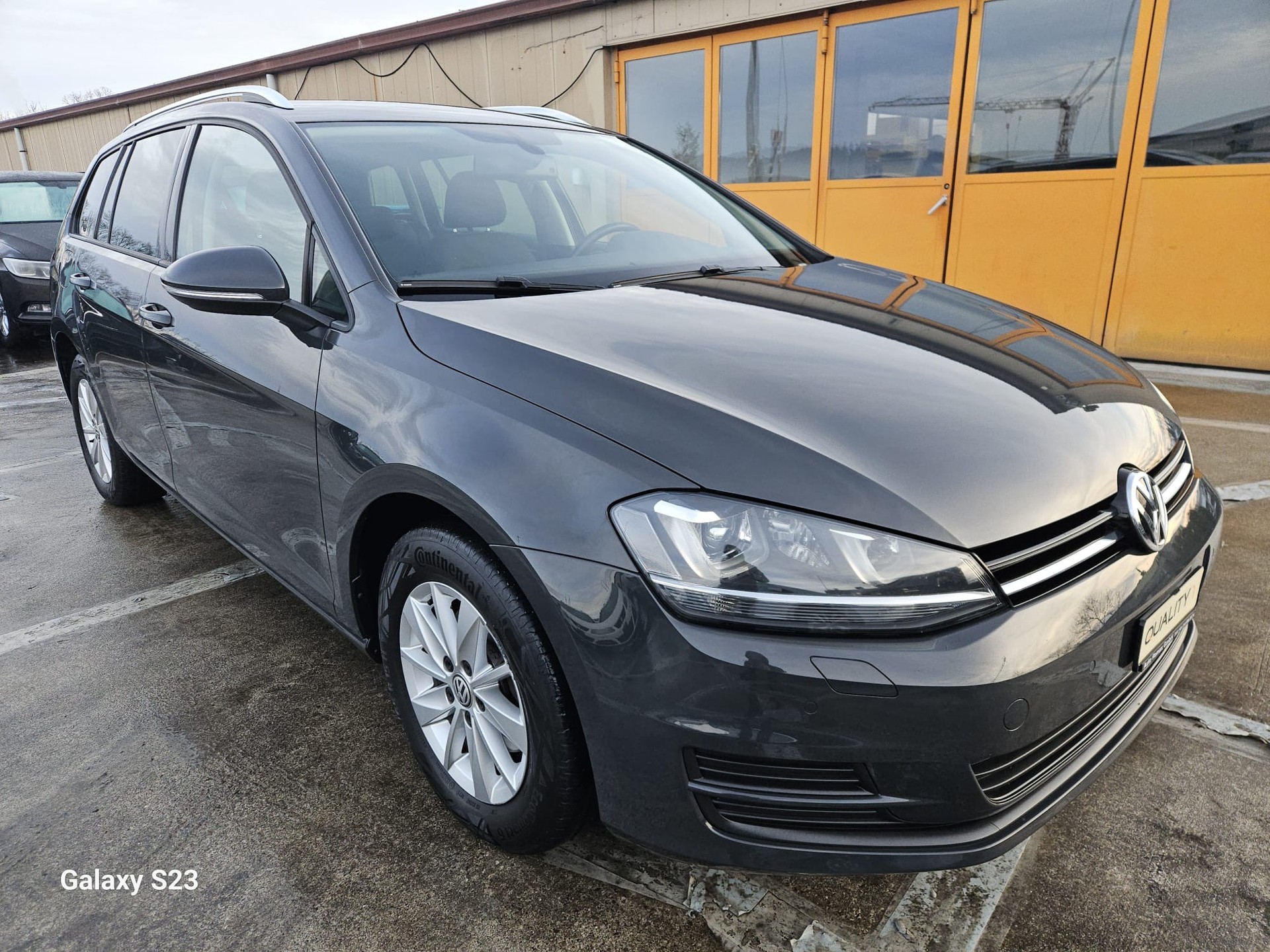 VW Golf Variant 1.6 TDI Comfortline 4Motion-image-5