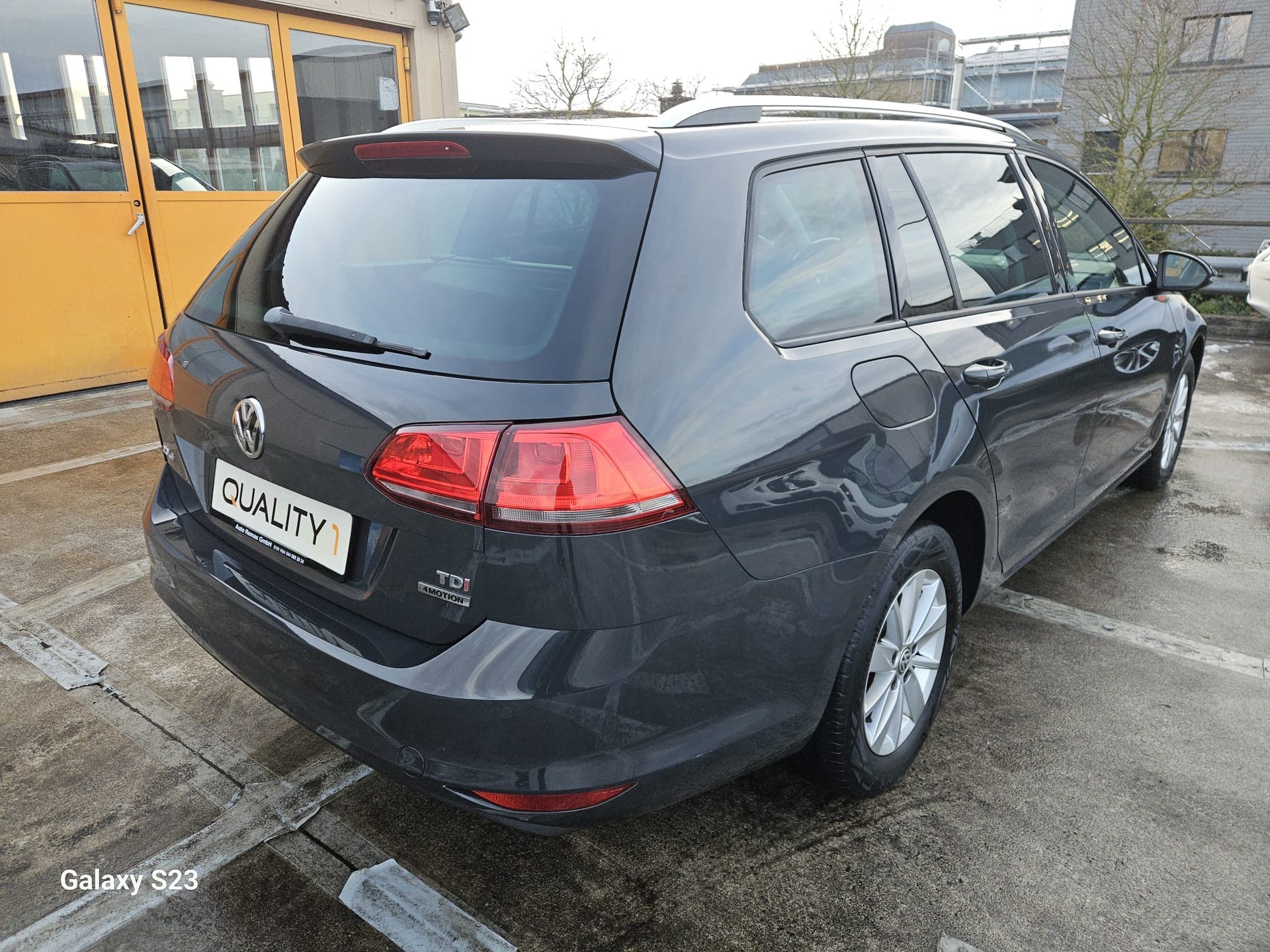 VW Golf Variant 1.6 TDI Comfortline 4Motion-showroom-element-3