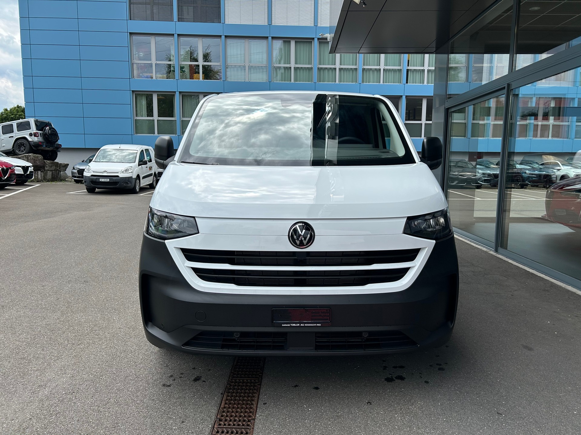 VW Transporter 2.0 TDI-image-10