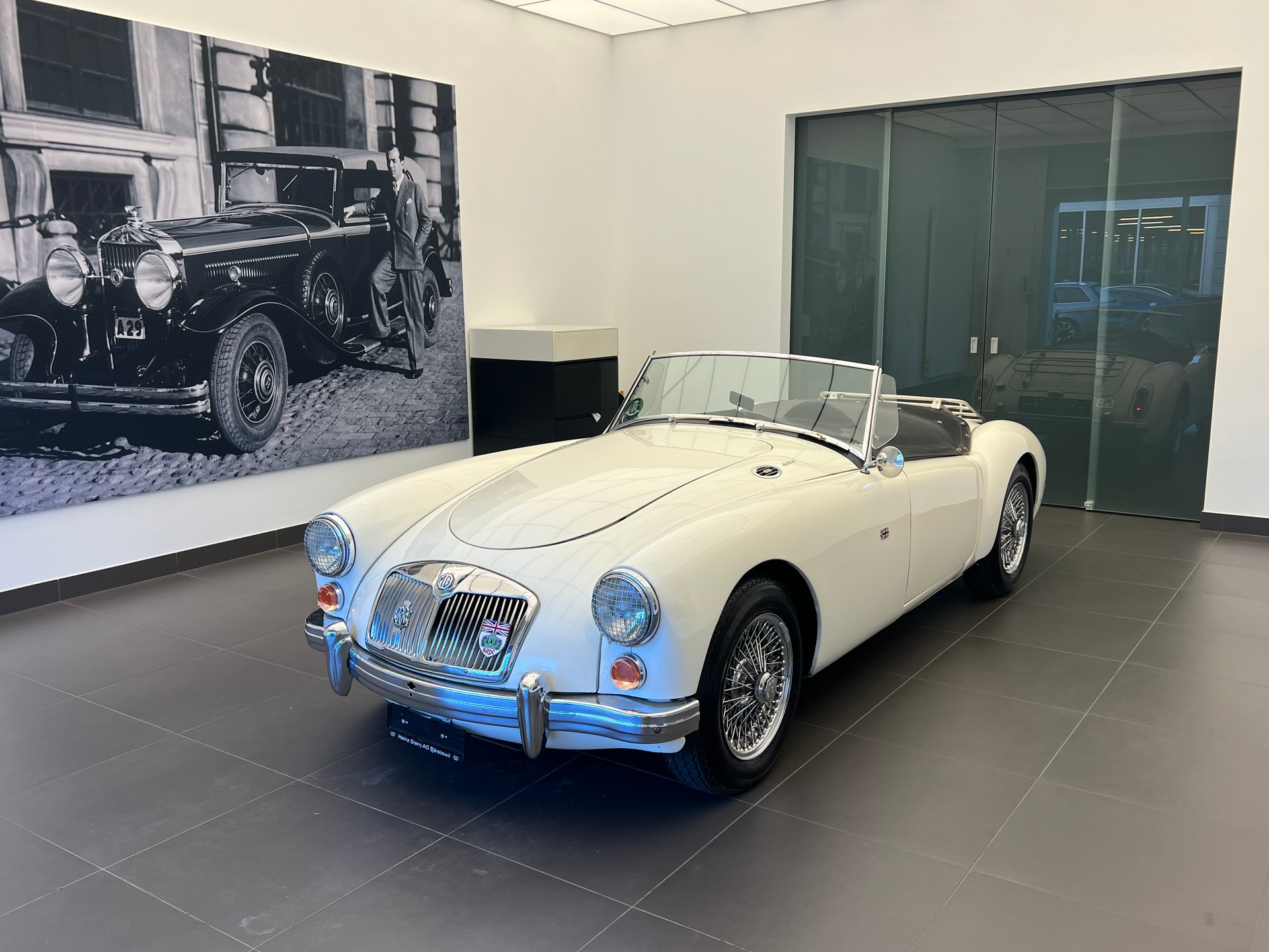 MG MGA Cabrio-image-0