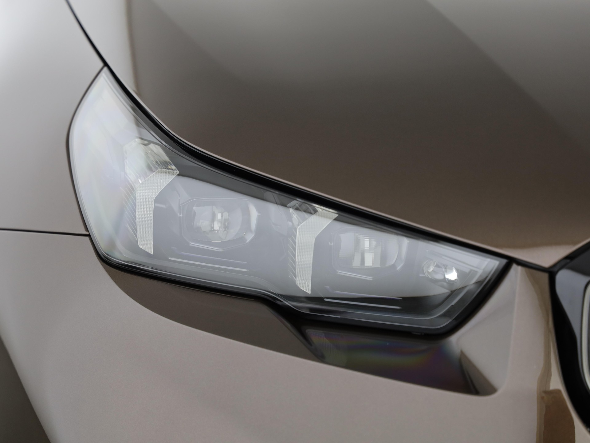 BMW M5 xDrive Touring-image-5