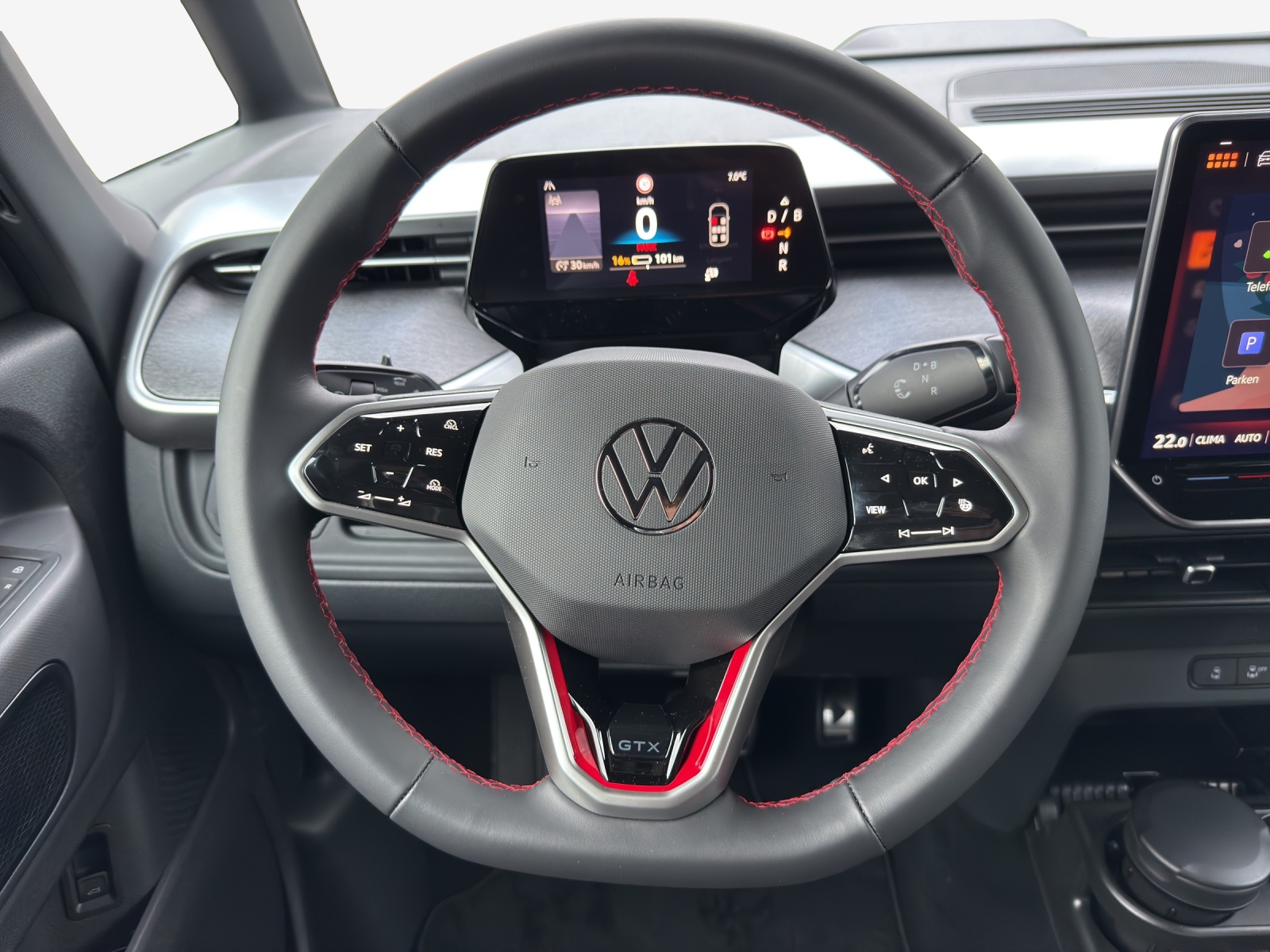 VW ID.Buzz LWB GTX 4 Motion-image-9