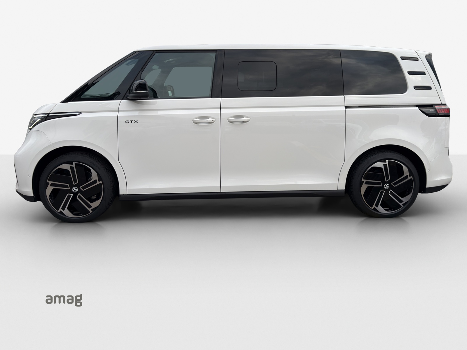 VW ID.Buzz LWB GTX 4 Motion-image-1