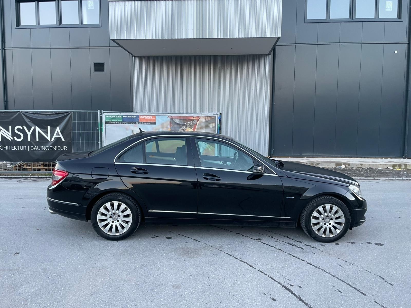 MERCEDES-BENZ C 250 CDI Blue Efficiency Avantgarde Automatic-image-6
