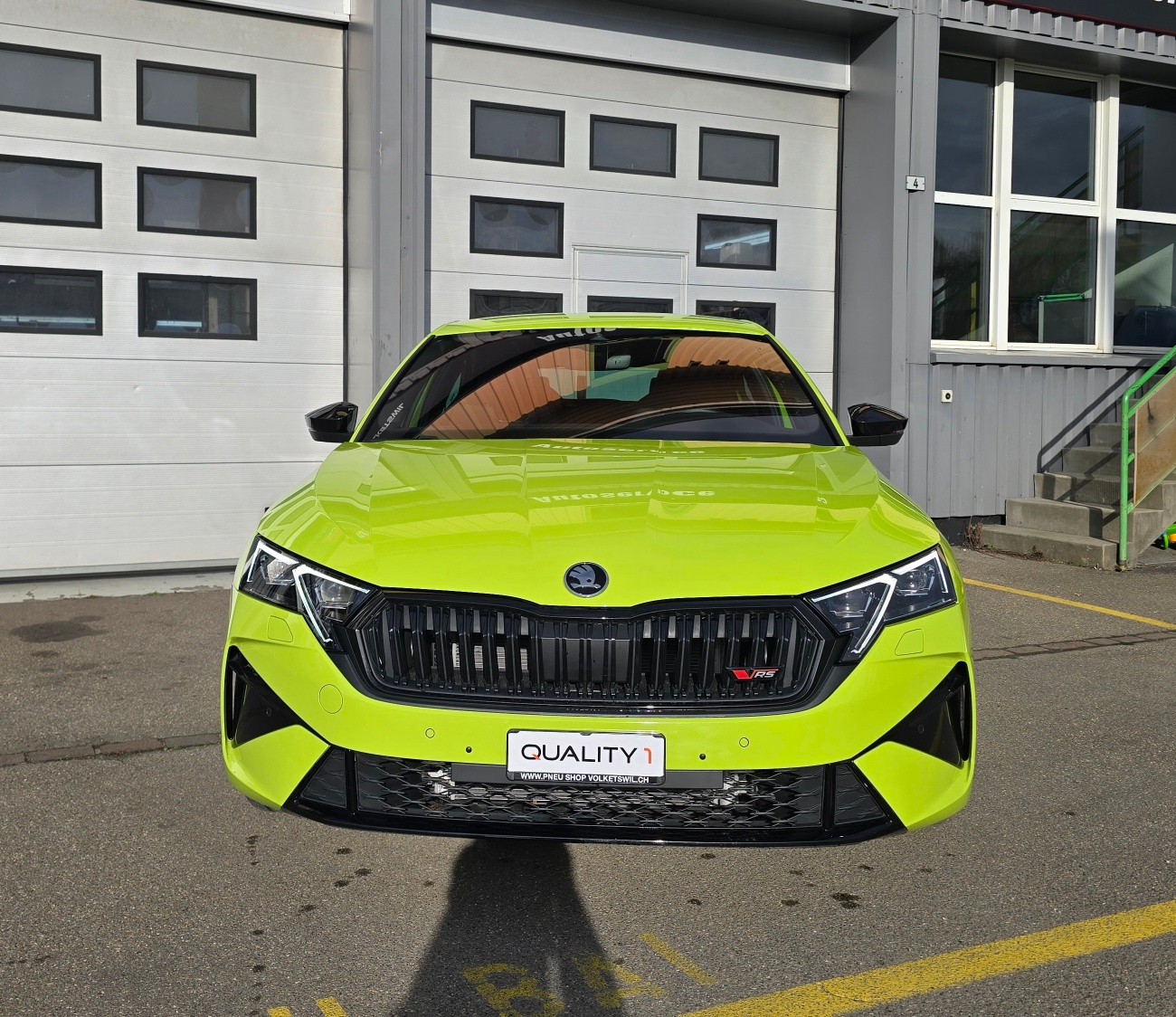 SKODA Octavia 2.0 TSI DSG RS-showroom-element-1