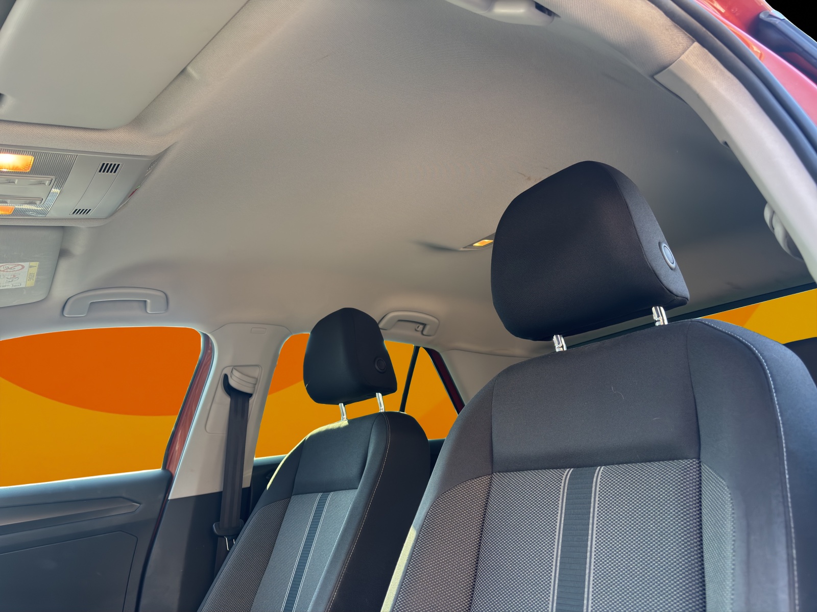 VW T-Roc 2.0 TSI Advance DSG 4Motion-image-12