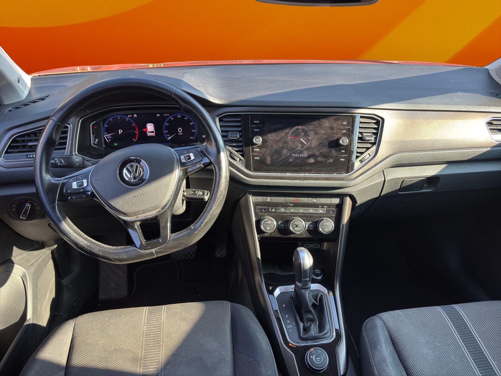 VW T-Roc 2.0 TSI Advance DSG 4Motion-image-8