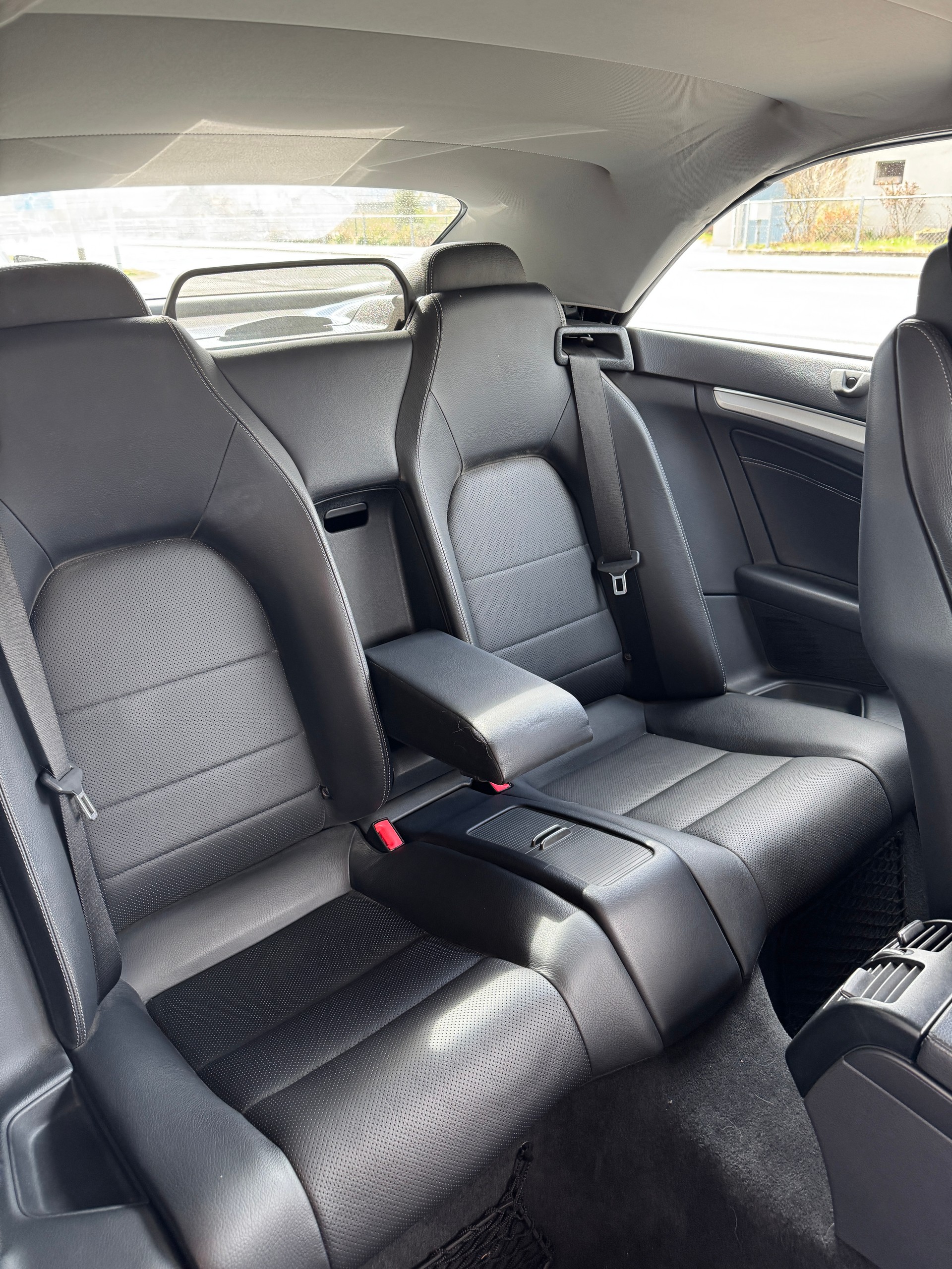 MERCEDES-BENZ E 350 7G-Tronic-image-6