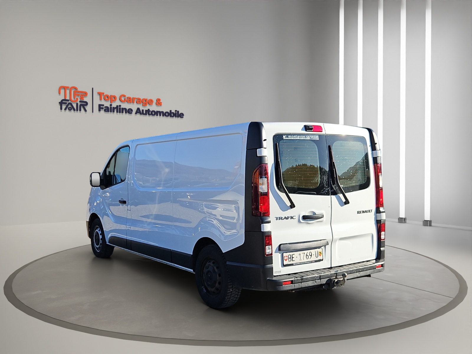 RENAULT Trafic 2.0 Blue dCi 150 Business L2H1 EDC EN-image-5