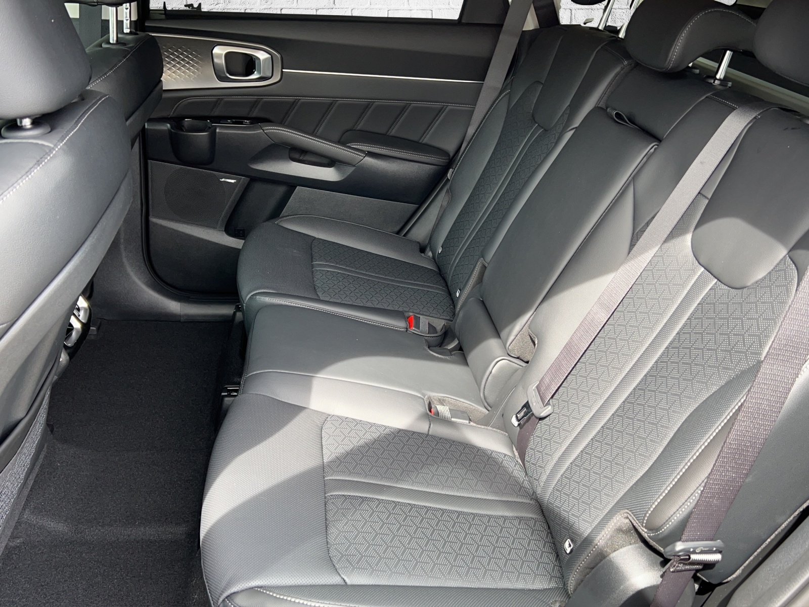 KIA Sorento 1.6 T-GDi Hybrid Style-image-7