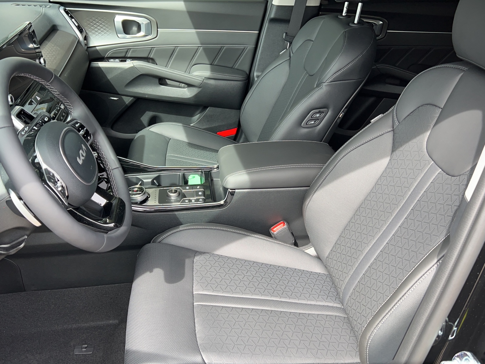 KIA Sorento 1.6 T-GDi Hybrid Style-image-6