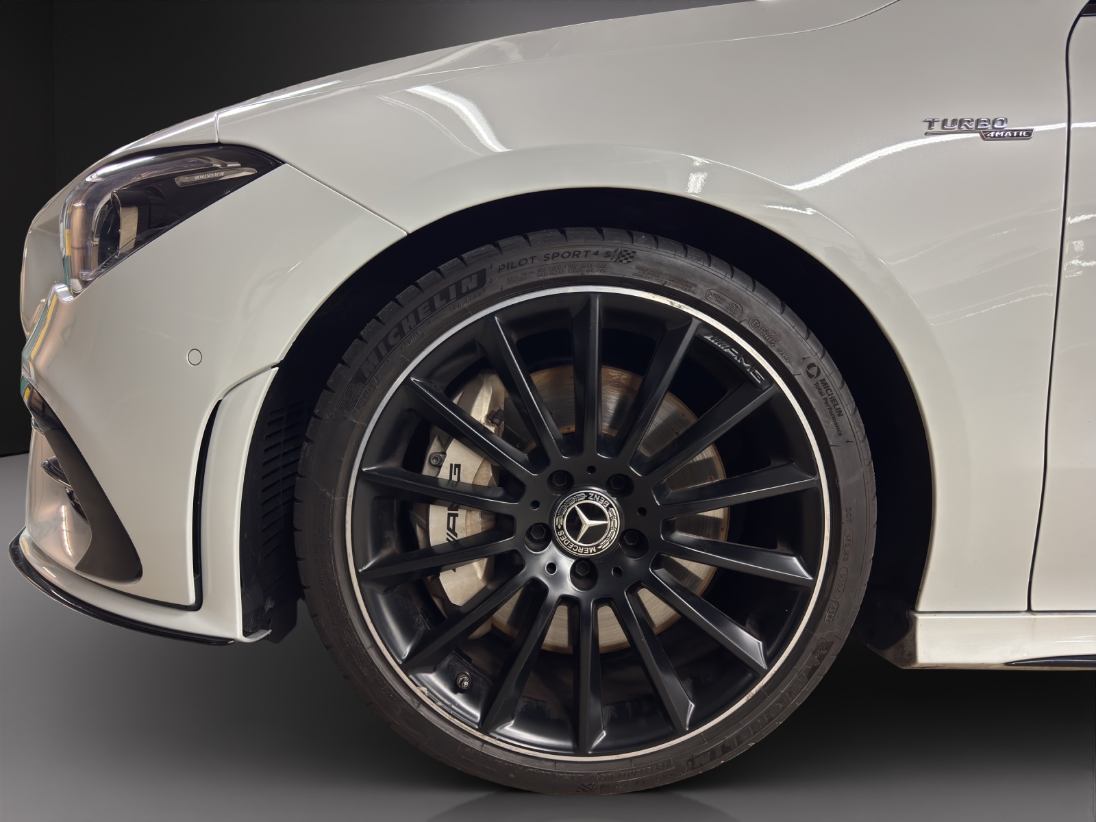 MERCEDES-BENZ CLA SB 35 AMG 4Matic-image-7