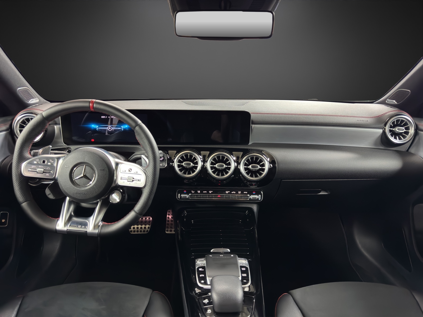 MERCEDES-BENZ CLA SB 35 AMG 4Matic-image-10