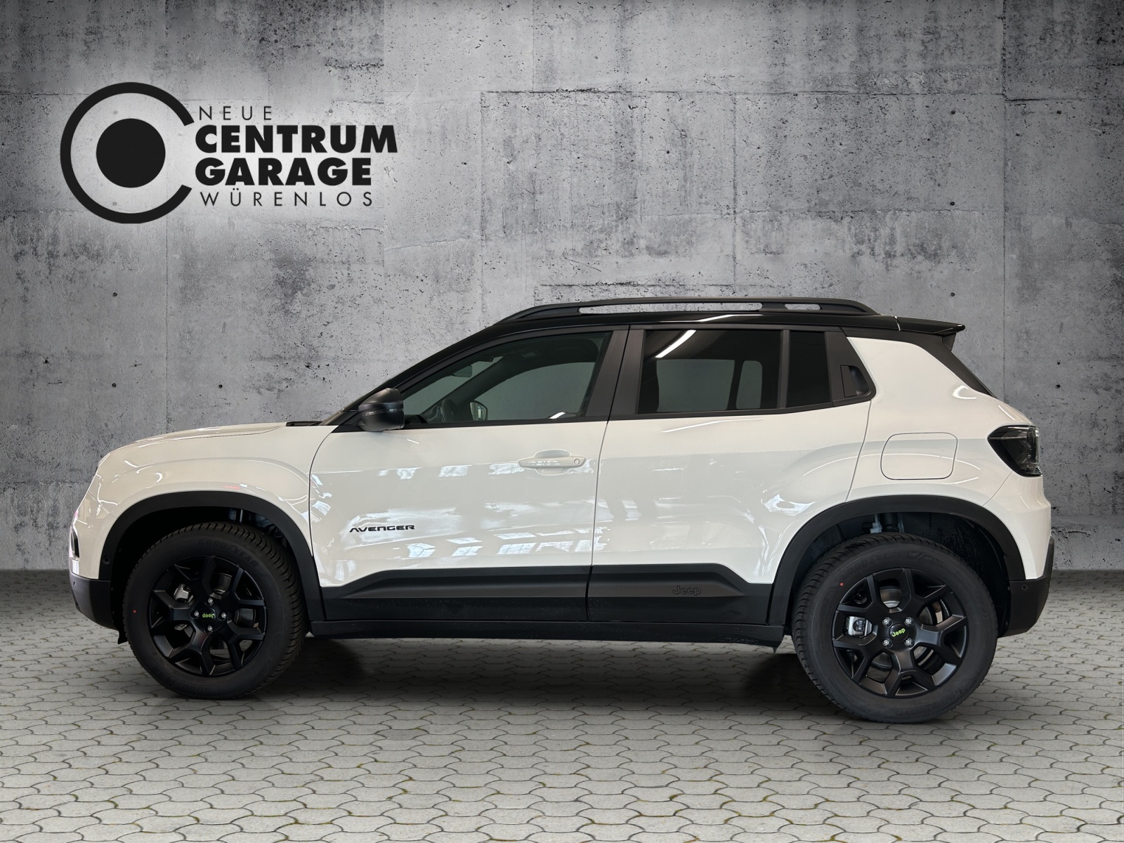 JEEP Avenger 1.2 Turbo MHEV Overland Leather 4xe-image-6