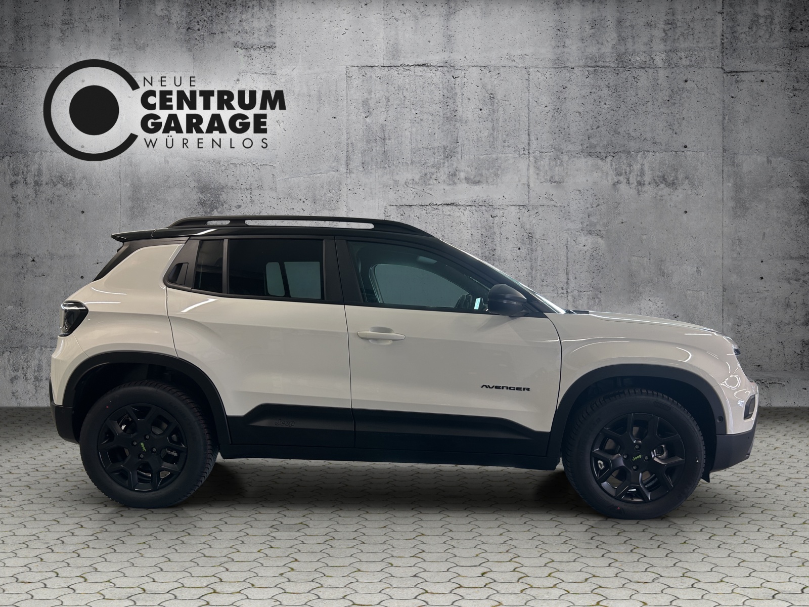JEEP Avenger 1.2 Turbo MHEV Overland Leather 4xe-showroom-element-2