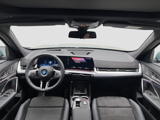 BMW X1 xDrive 25e M Sport-image-10