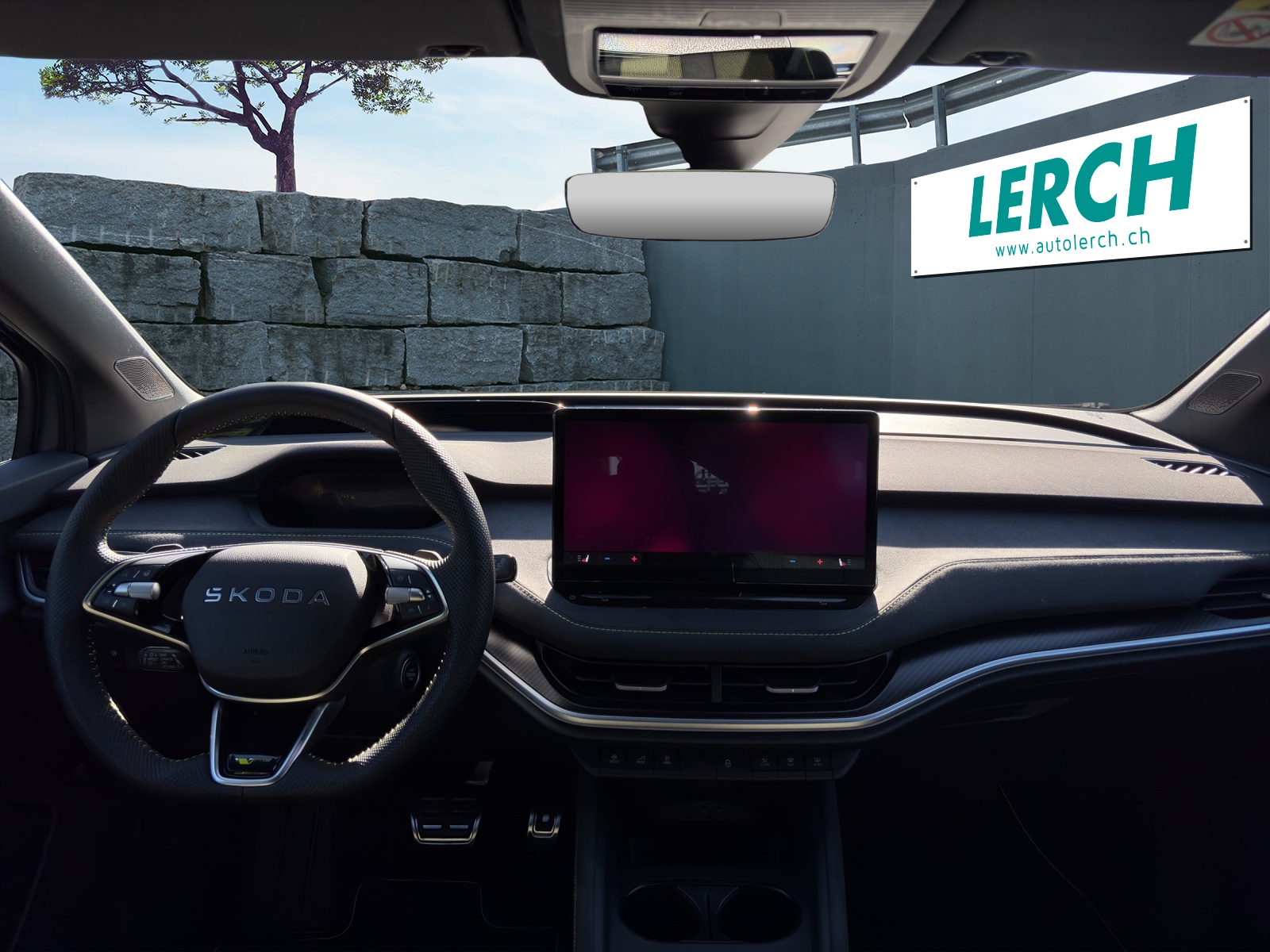 SKODA Enyaq 4x4 RS-image-8