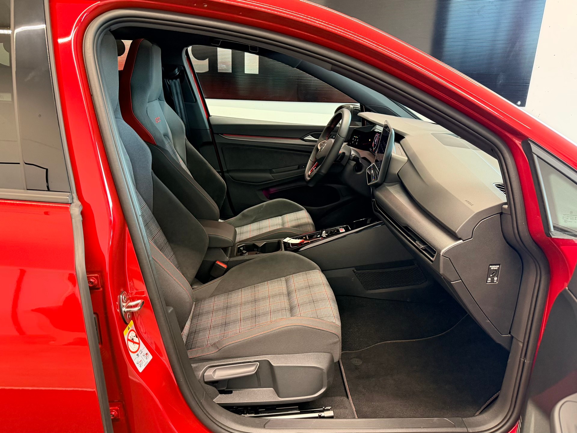 VW Golf 2.0 TSI GTI DSG-image-20