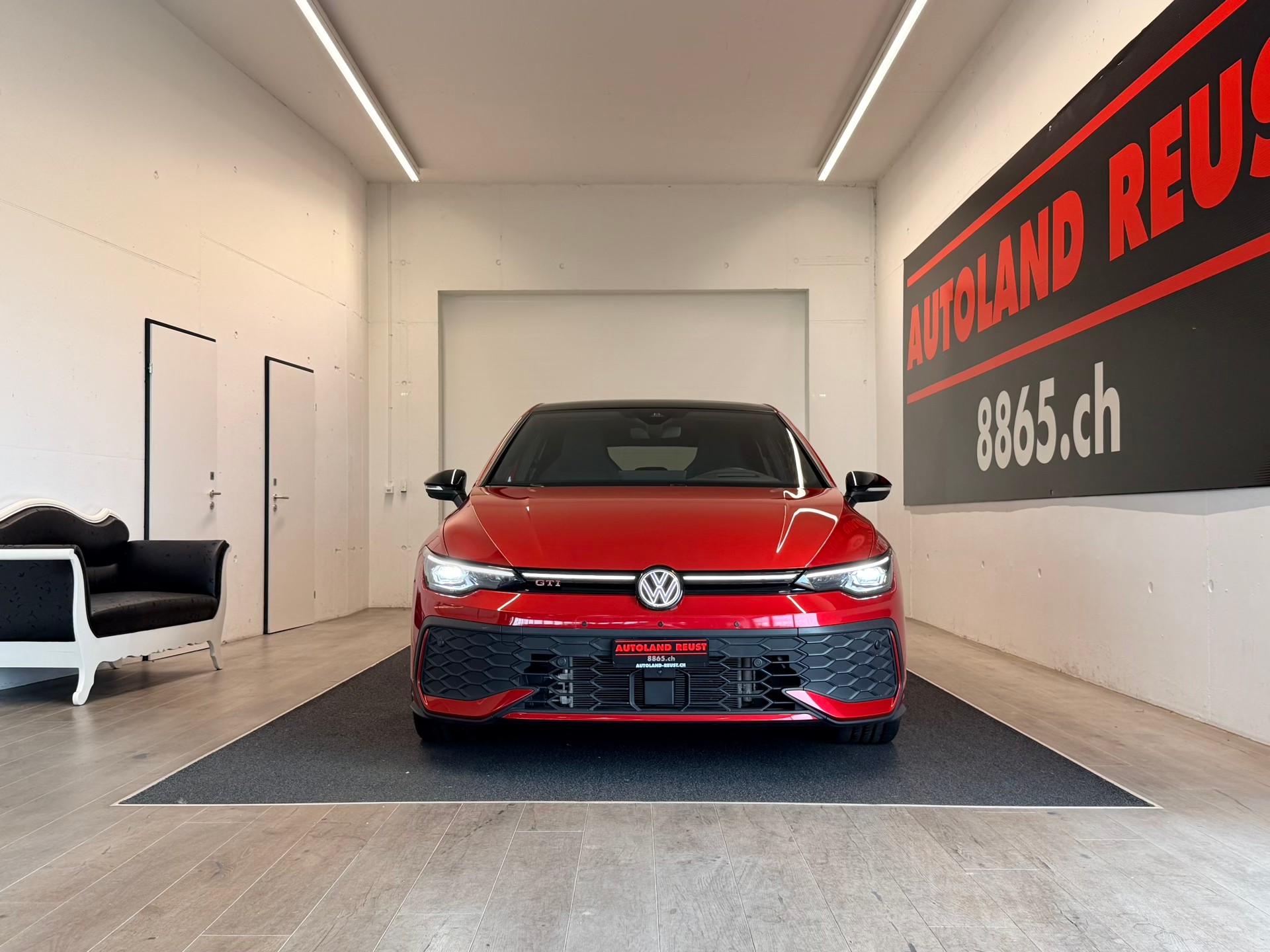 VW Golf 2.0 TSI GTI DSG-image-1