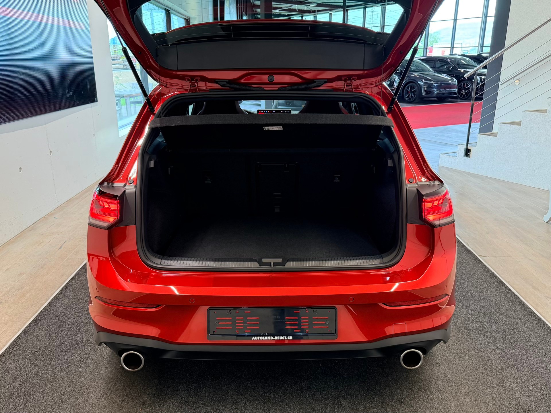 VW Golf 2.0 TSI GTI DSG-image-9