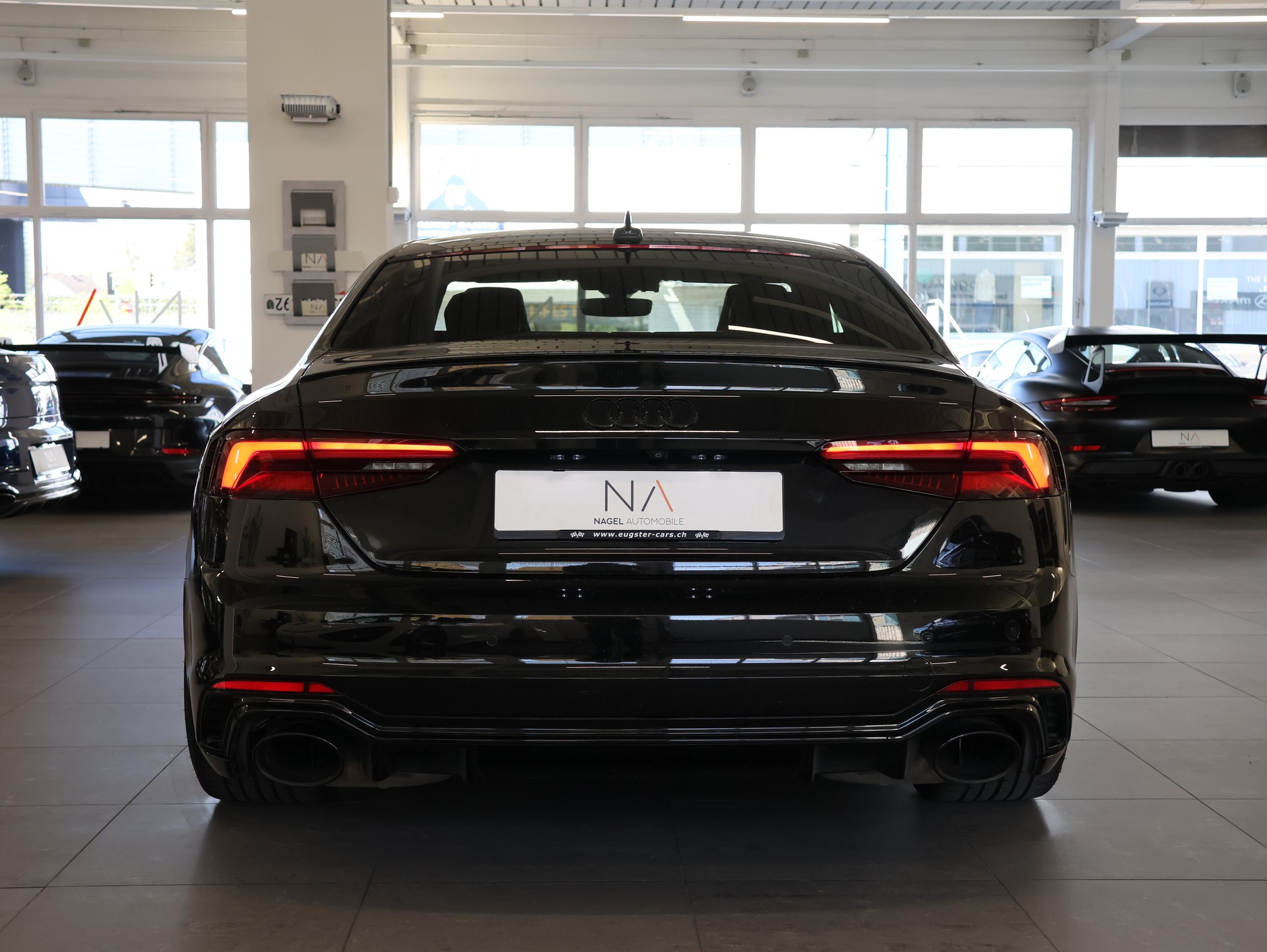 AUDI RS5 Coupé 2.9 TFSI quattro tiptronic *Ambientebeleuchtung* *Head up Display* *Lederausstattung*-image-4
