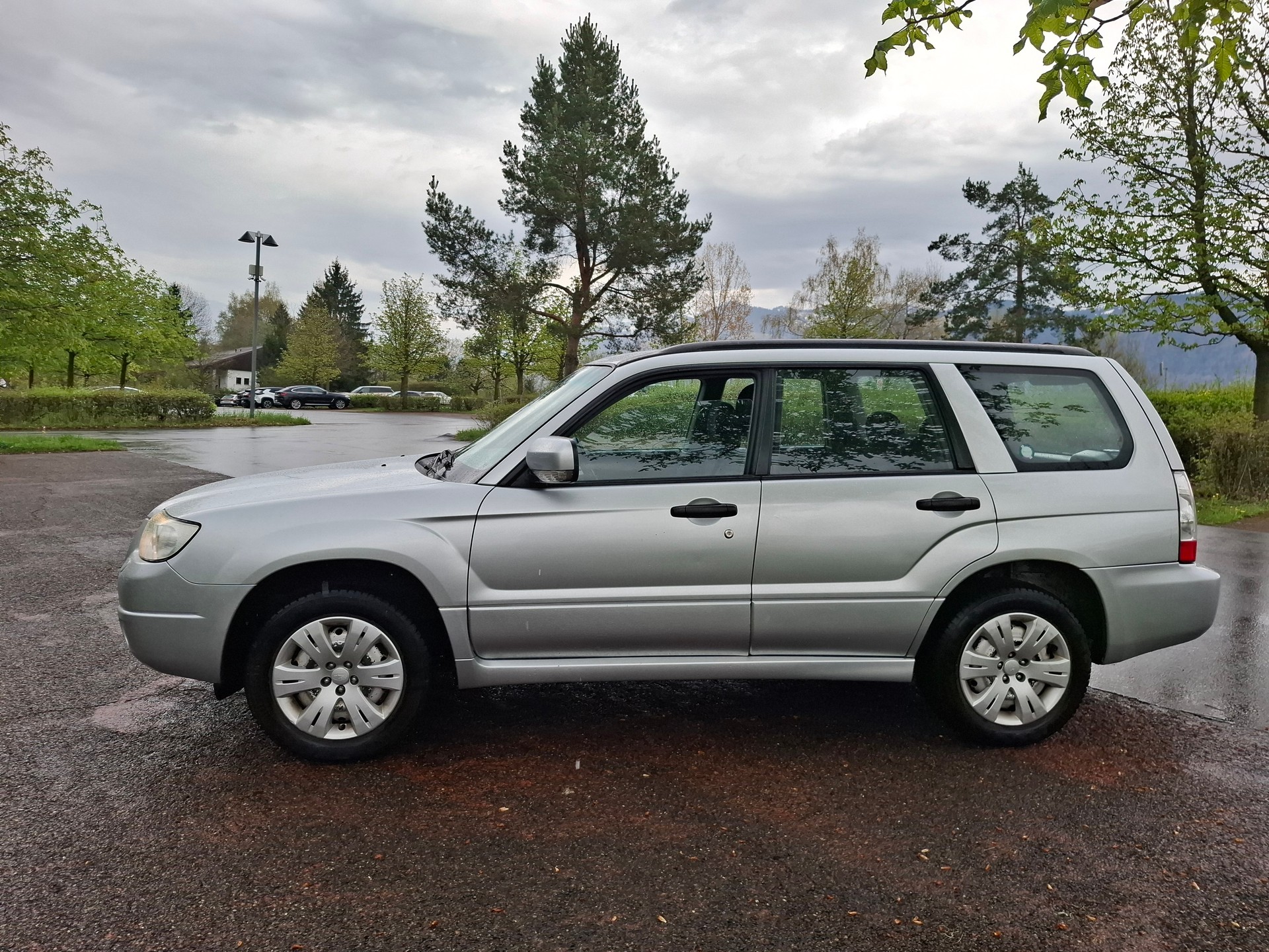 SUBARU Forester 2.0X (Swiss)-image-3