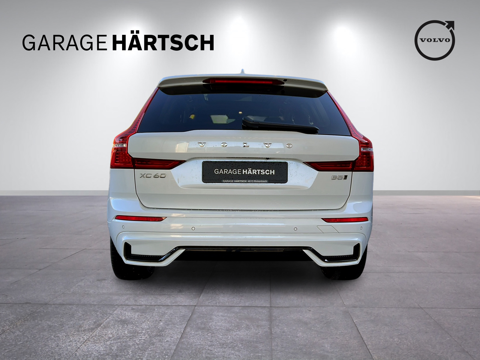 VOLVO XC60 2.0 B5 MH Ultimate Dark AWD-image-4