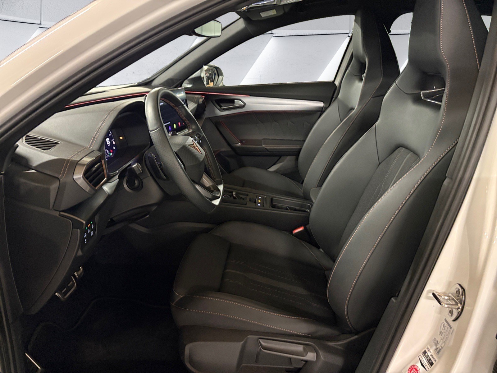 CUPRA Formentor 1.4 e-HYBRID pHEV VZ DSG/ Caméra de recul / Full link-image-13