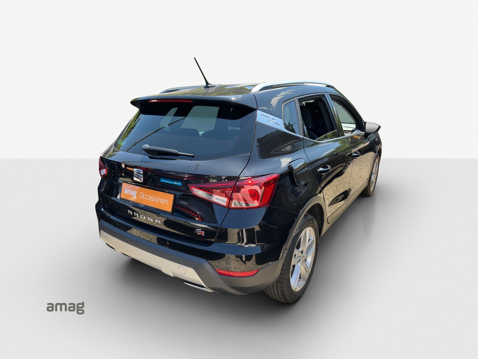 SEAT Arona 1.0 TSI Eco FR DSG-image-4