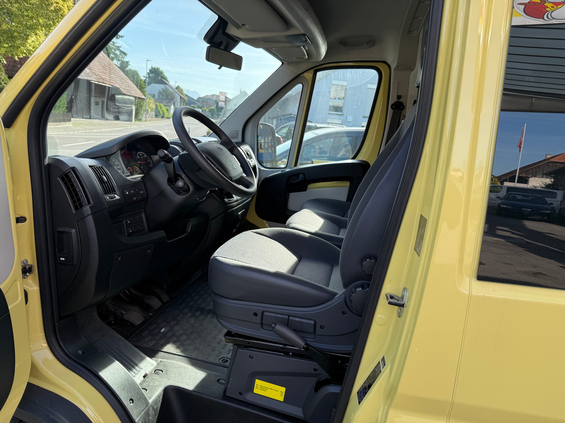 CITROEN Jumper 3.0 HDi 35+ L4H2-image-10