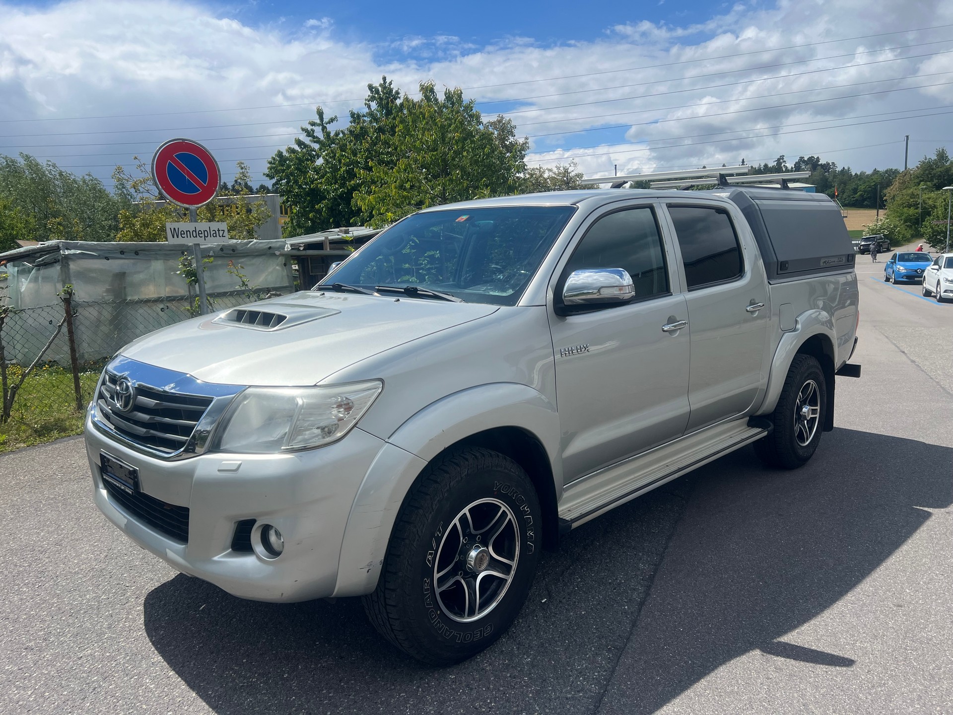 TOYOTA Hilux 3.0 4WD Double Cab Sol Premium A-image-4
