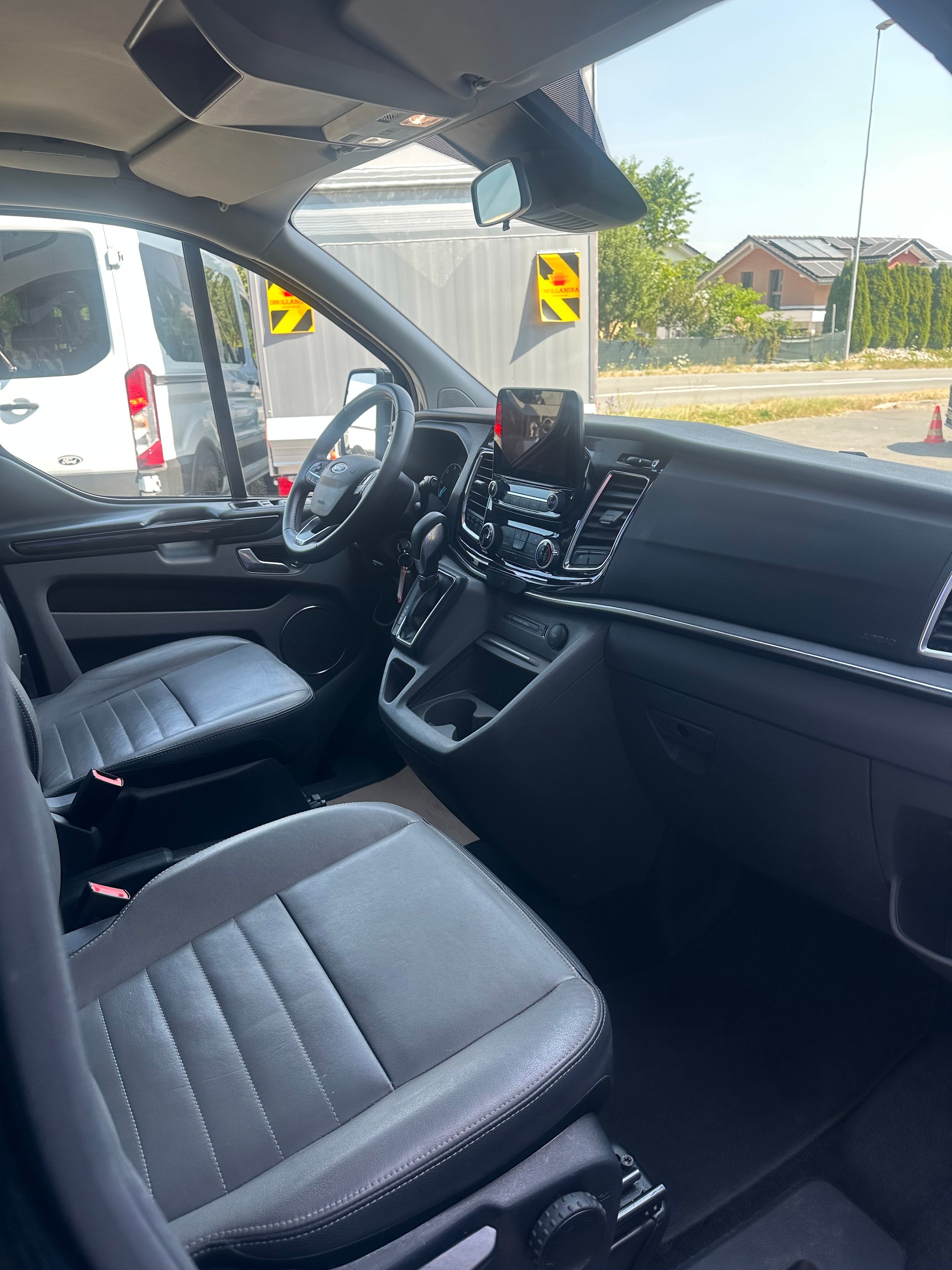 FORD Tourneo Custom 320 L2 2.0 TDCi 170 Titanium X-image-13