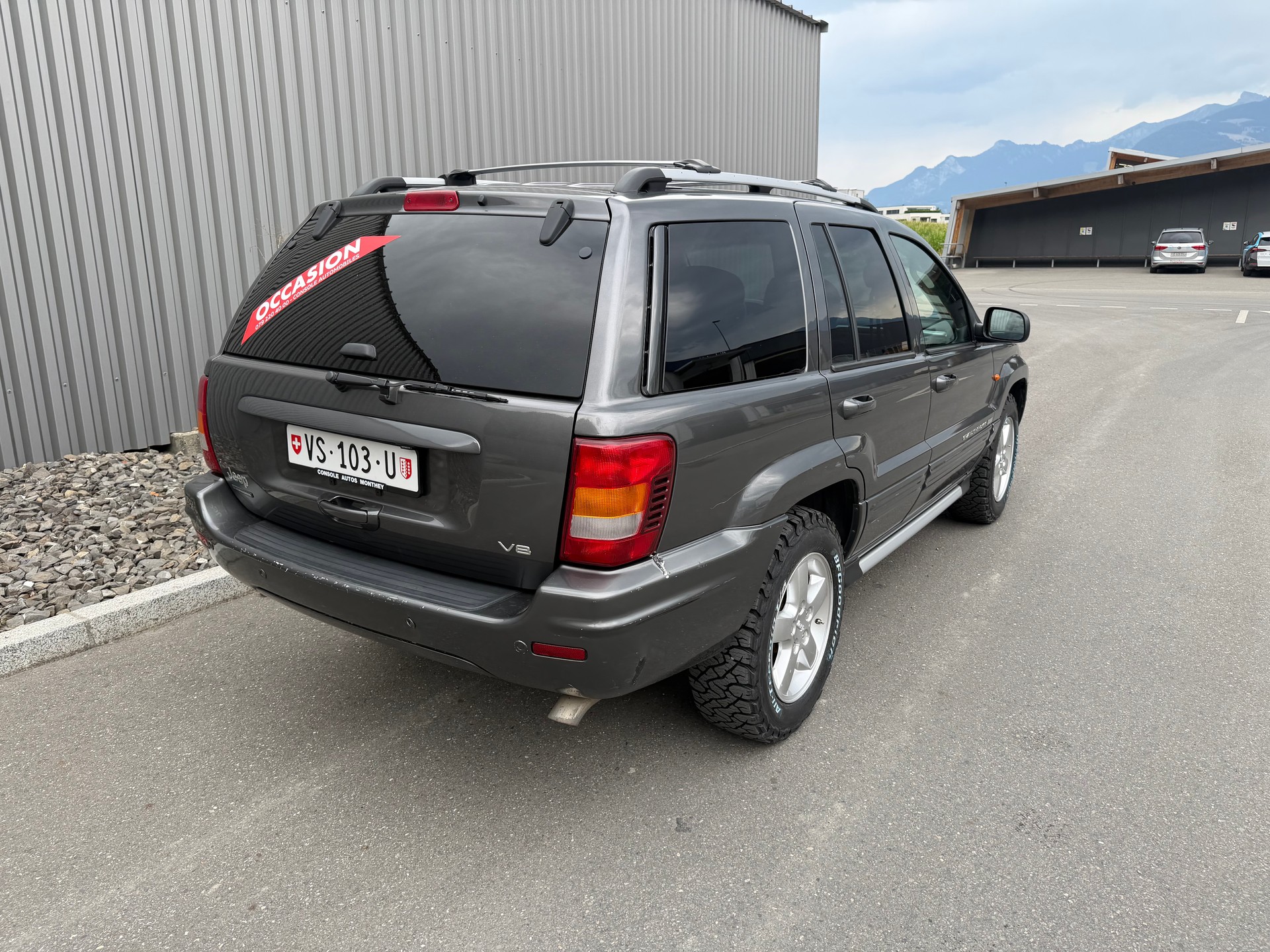 JEEP Grand Cherokee 4.7 Vision Automatic-image-4