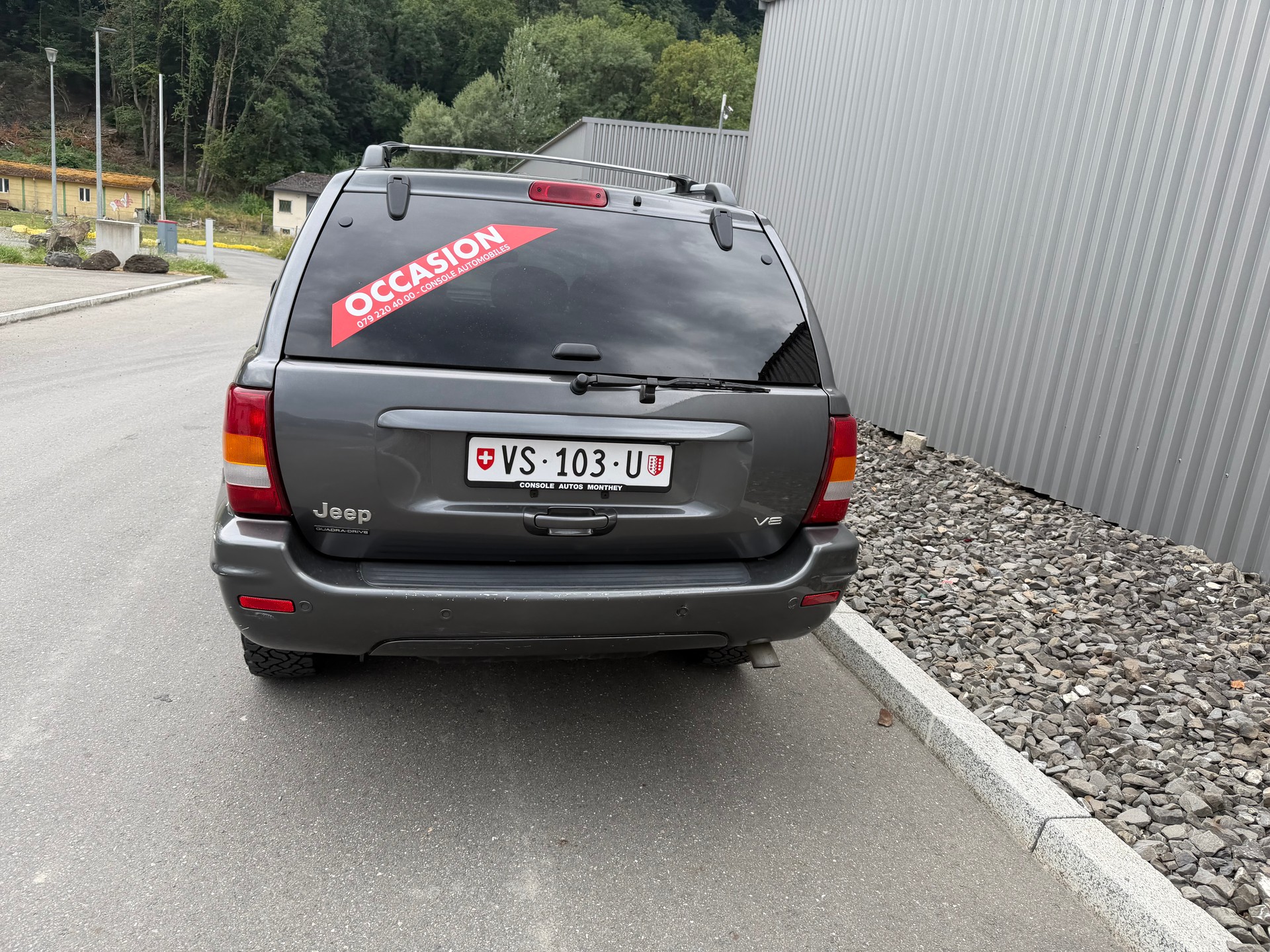 JEEP Grand Cherokee 4.7 Vision Automatic-image-2