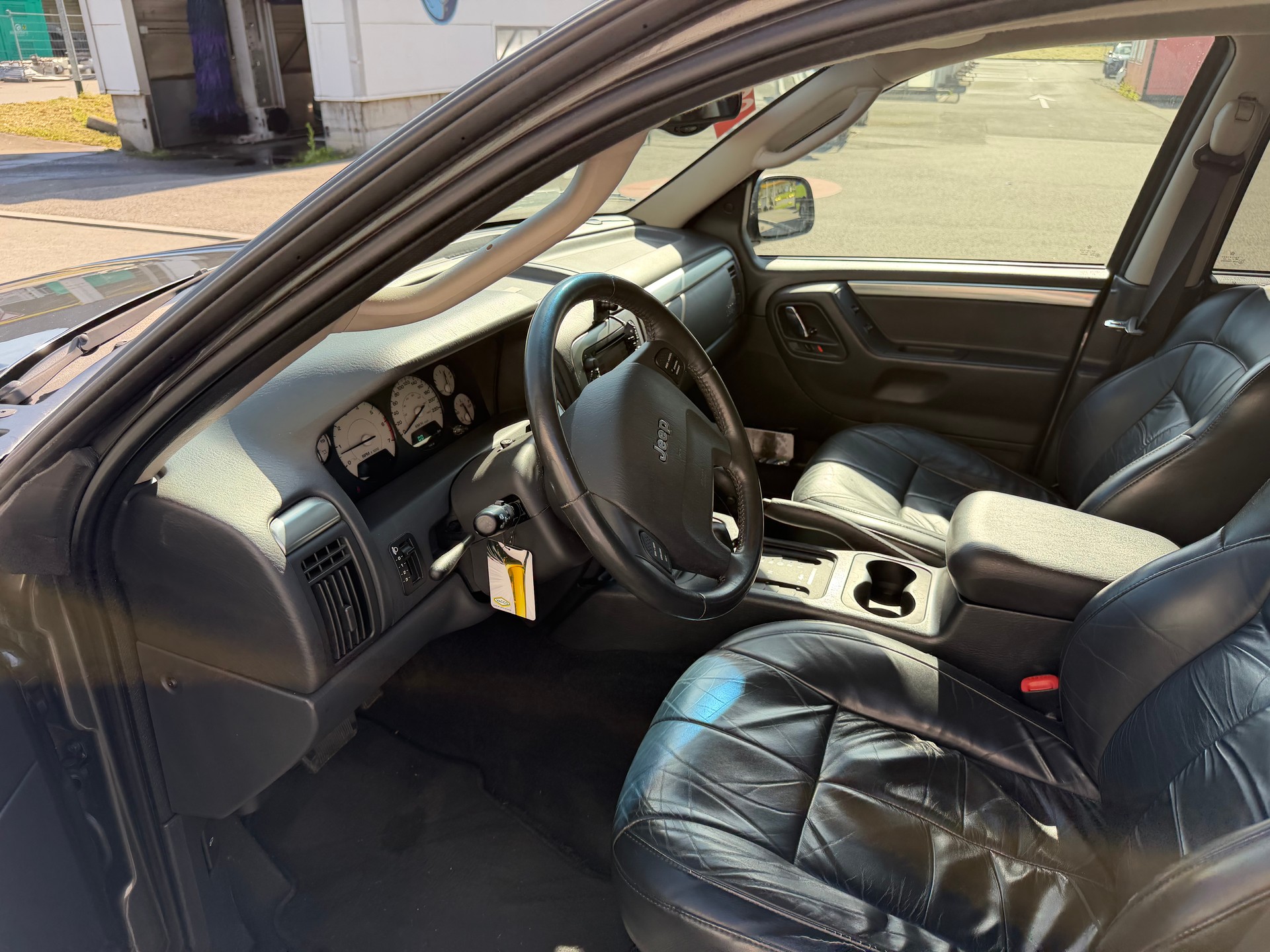 JEEP Grand Cherokee 4.7 Vision Automatic-image-20