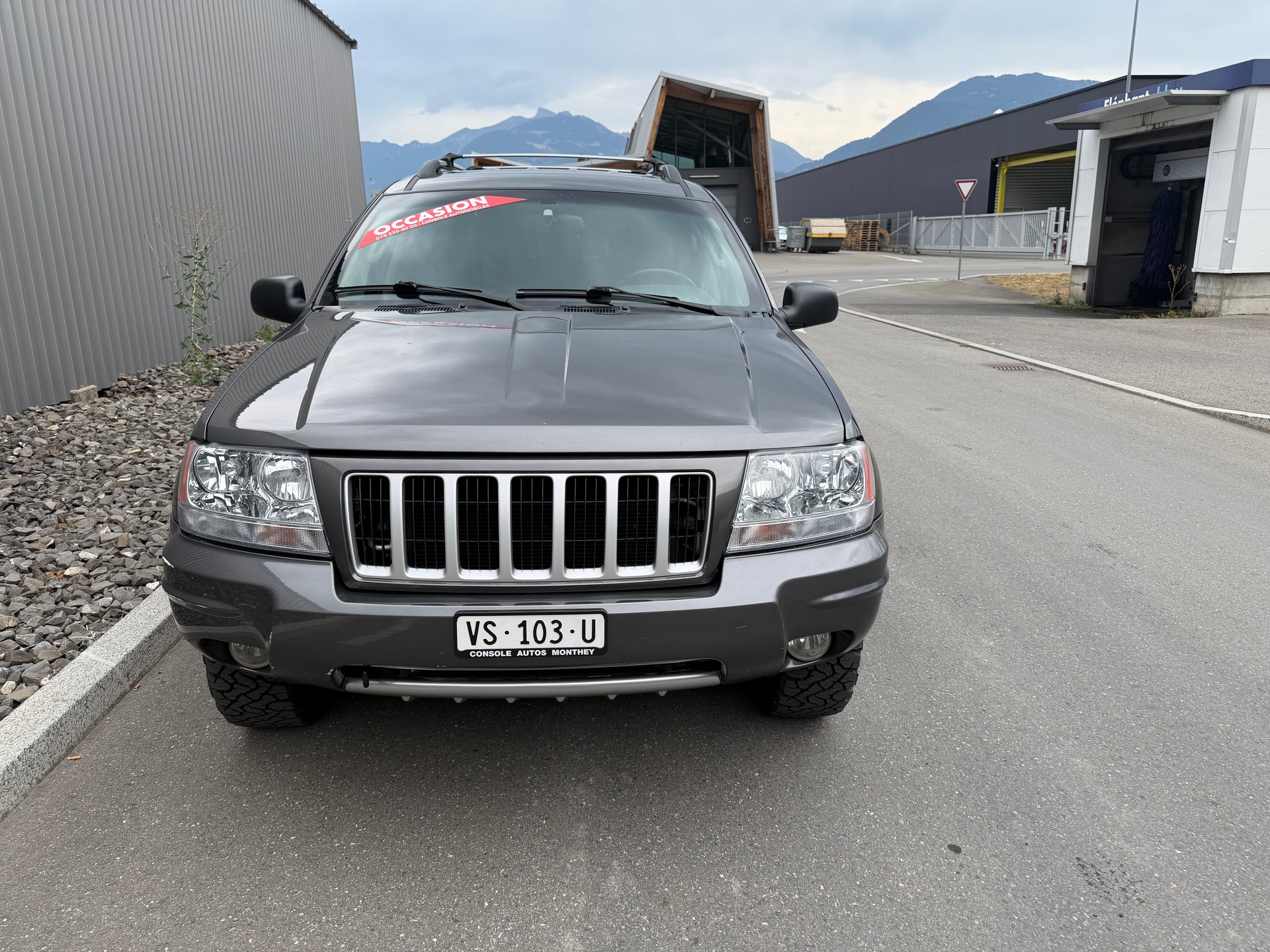 JEEP Grand Cherokee 4.7 Vision Automatic-image-8