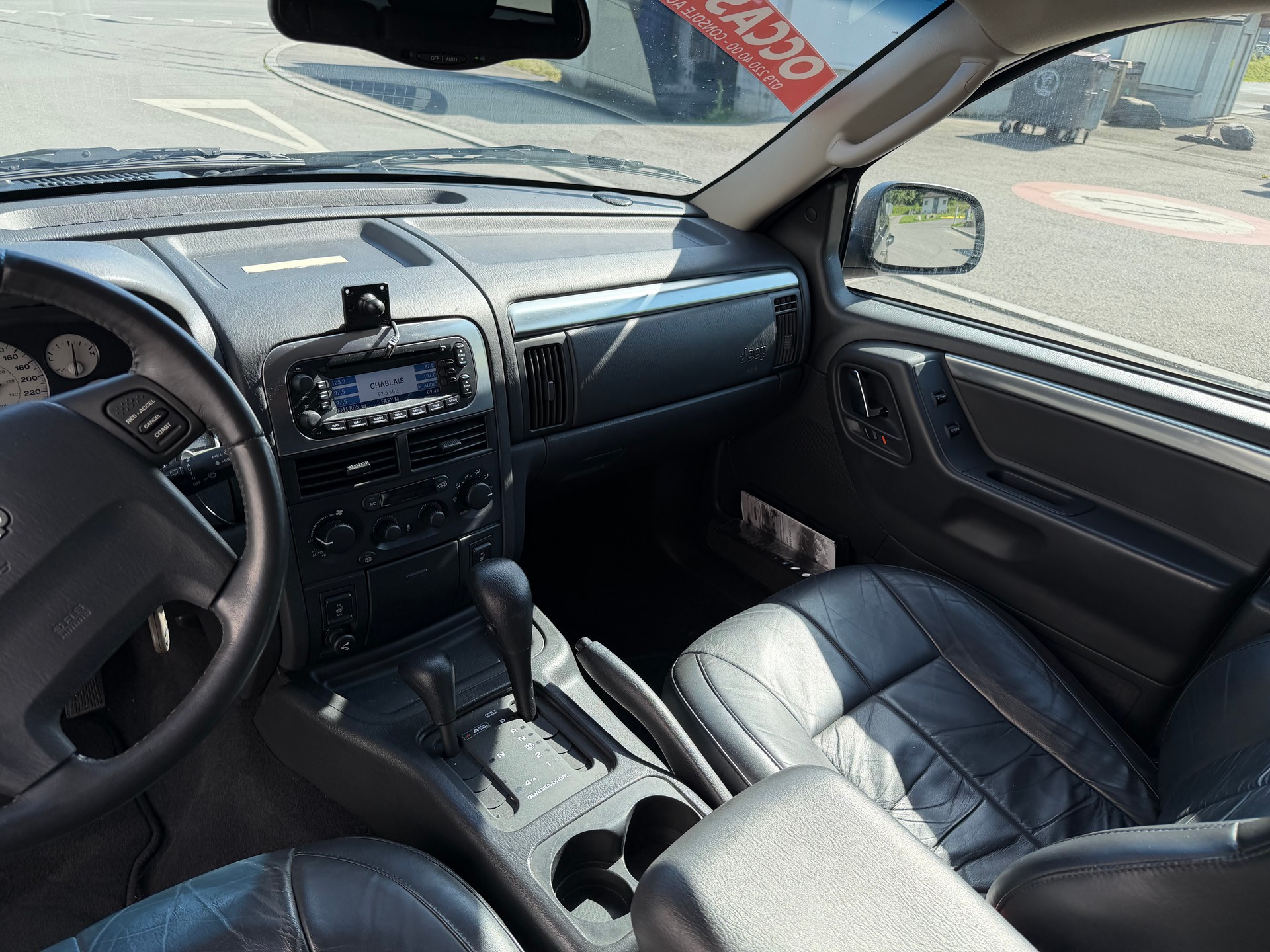 JEEP Grand Cherokee 4.7 Vision Automatic-image-29