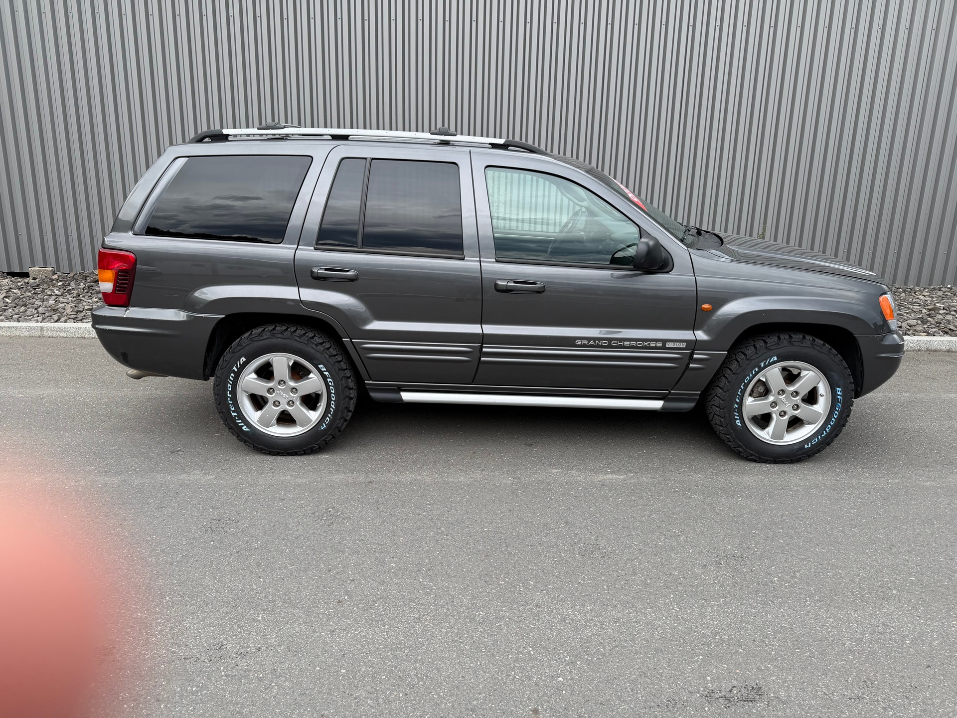 JEEP Grand Cherokee 4.7 Vision Automatic-image-11