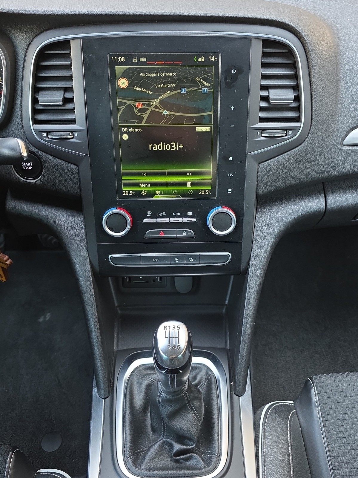 RENAULT Mégane 1.2 16V Turbo Bose-image-11