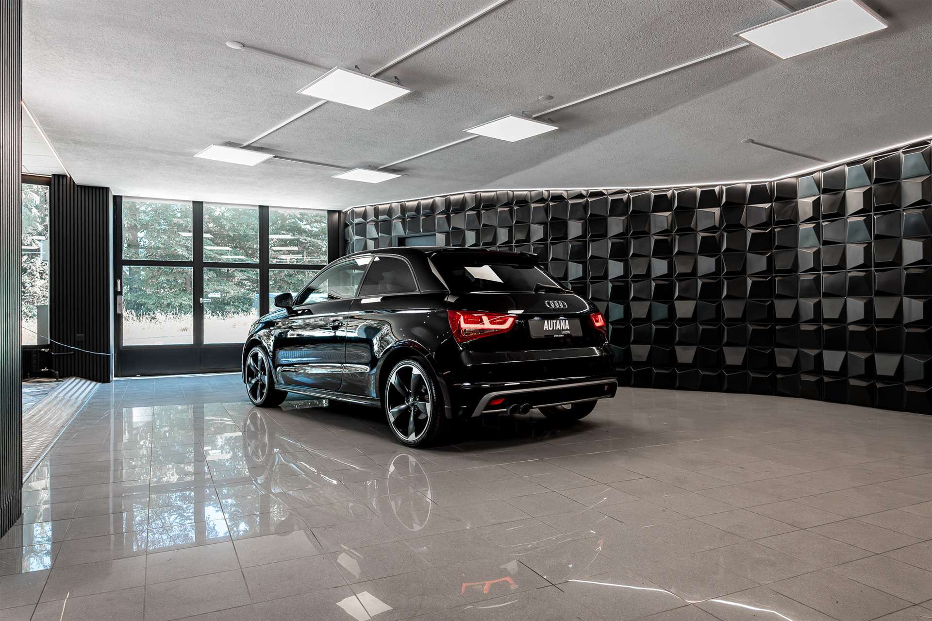 AUDI A1 Sport 1.4 TFSI Ambition S-tronic-image-2