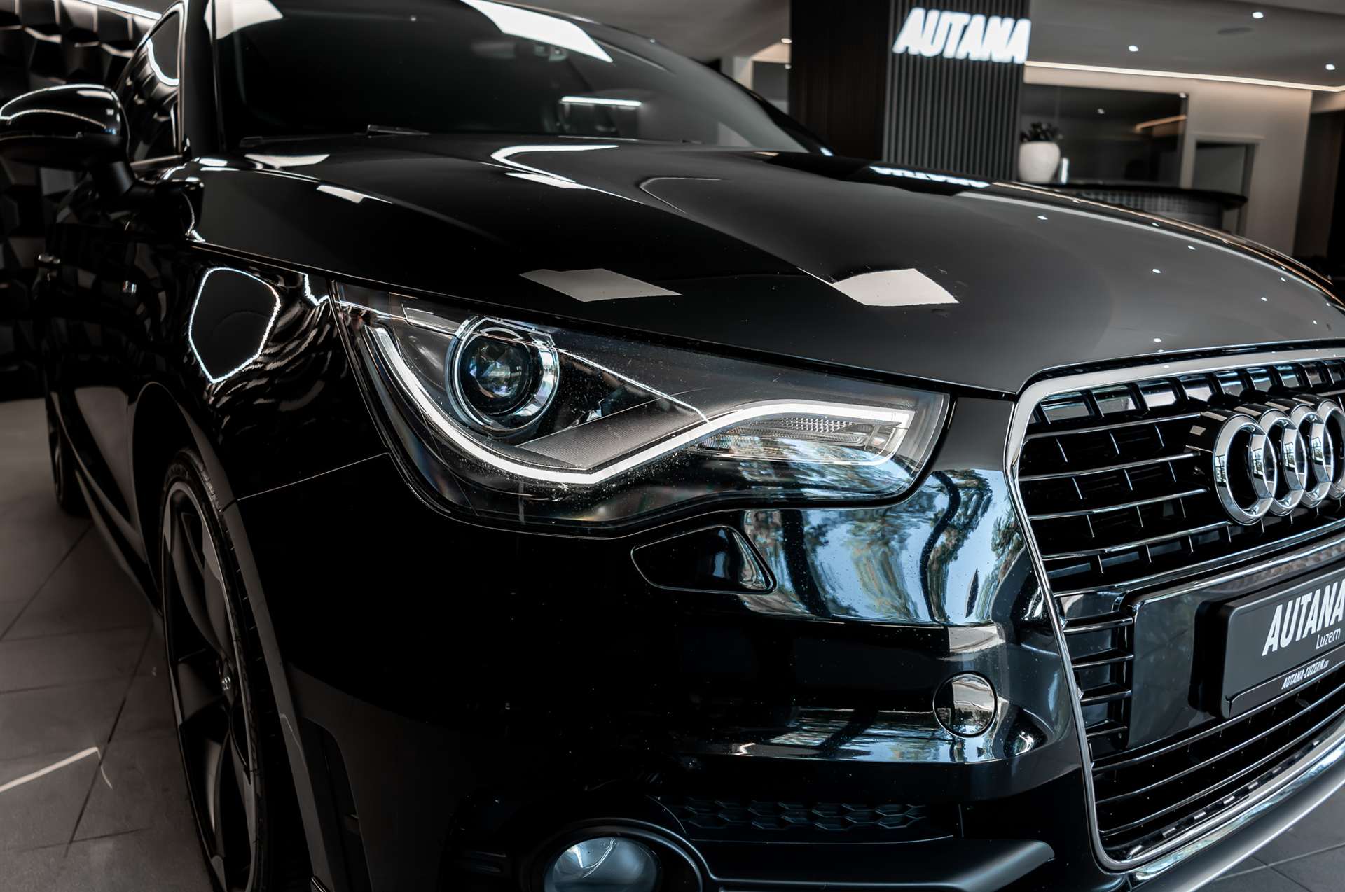 AUDI A1 Sport 1.4 TFSI Ambition S-tronic-image-18