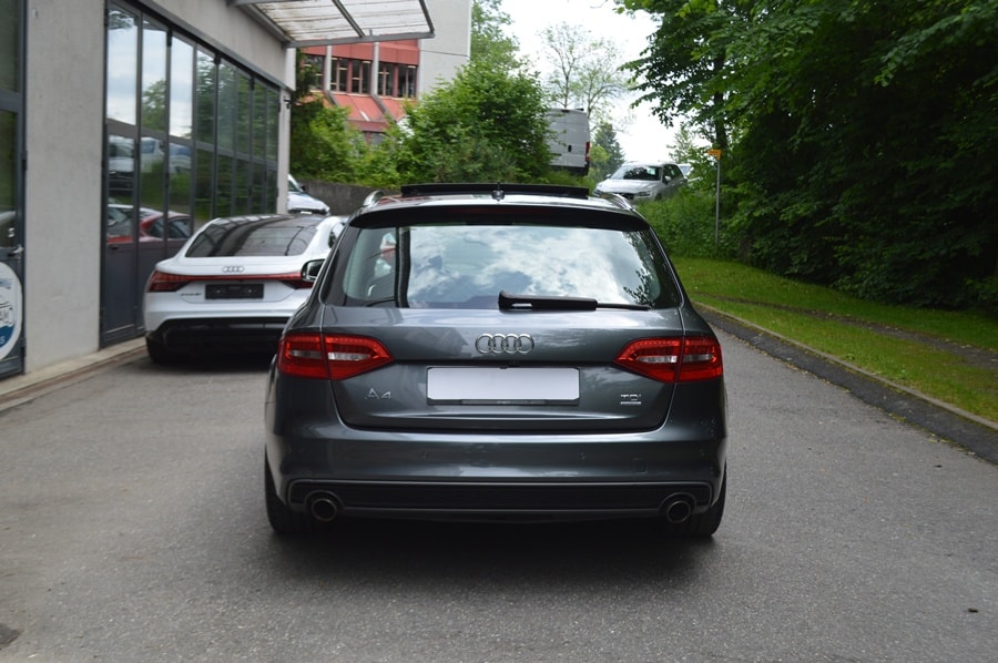 AUDI A4 Avant 3.0 TDI quattro S-tronic I FRISCH AB MFK-image-10